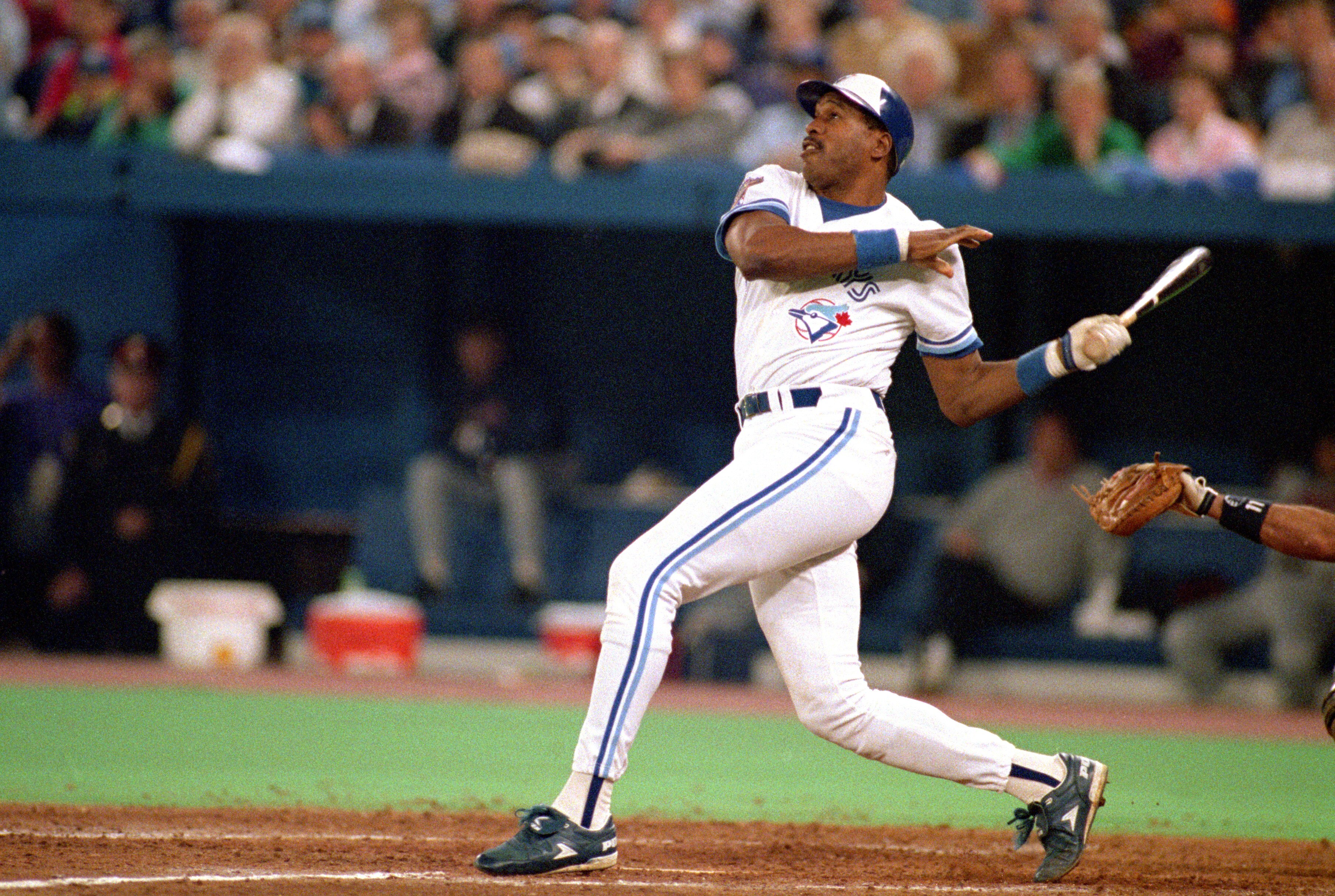 TORONTO - OCTOBER 22:  Outfielder Dave Winfield #32 of the Toronto Blue Jays swings during game 5 of the World Series against the Atlanta Braves on October 22, 1992 at the Skydome in Toronto, Canada. (Photo by Rick Stewart/Getty Images)