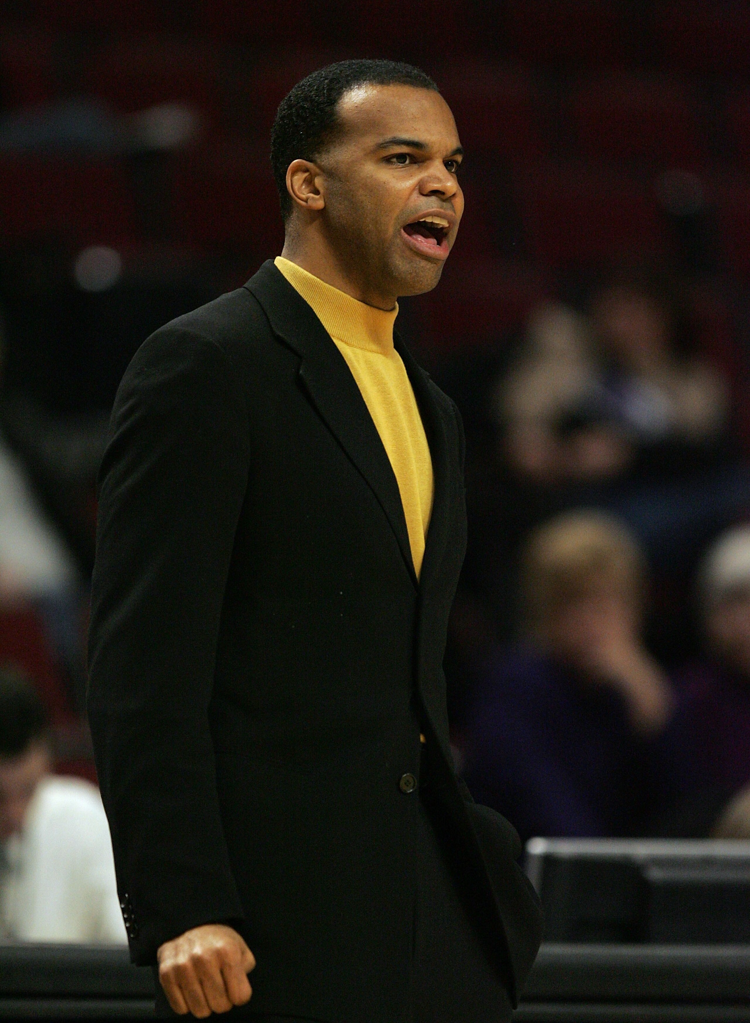 CHICAGO - MARCH 08:  Head coach Tommy Amaker of the Michigan Wolverines coaches against the Minnesota Golden Gophers during Day 1 of the Big Ten Men's Basketball Conference Tournament March 8, 2007 at the United Center in Chicago, Illinois.   (Photo by Jo