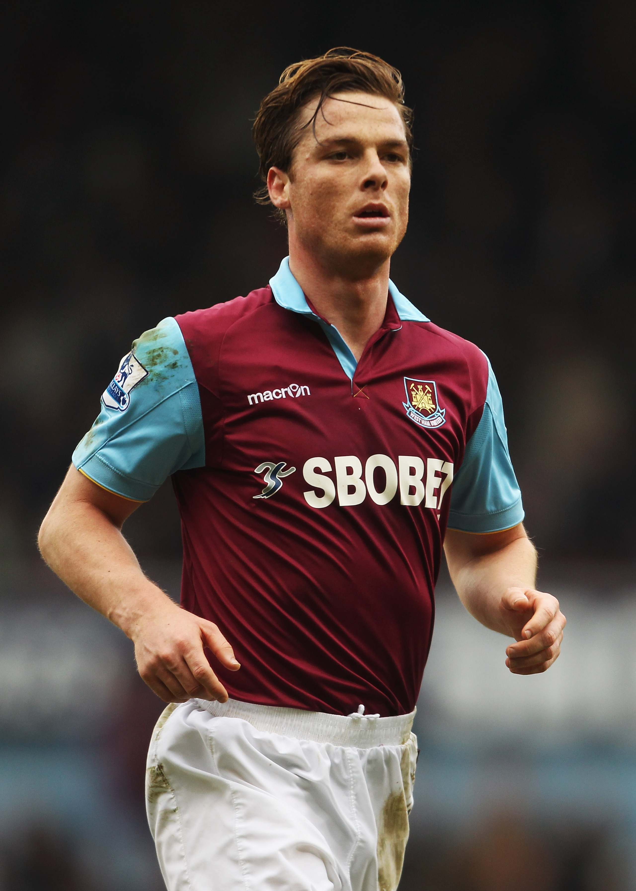 LONDON, UNITED KINGDOM - MARCH 05: Scott Parker of West Ham United is seen during the Barclays Premier League match between West Ham United and Stoke City at the Boleyn Ground on March 5, 2011 in London, England. (Photo by Scott Heavey/Getty Images) LONDON, UNITED KINGDOM - MARCH 05: Scott Parker of West Ham United is seen during the Barclays Premier League match between West Ham United and Stoke City at the Boleyn Ground on March 5, 2011 in London, England. (Photo by Scott Heavey/Getty Images)