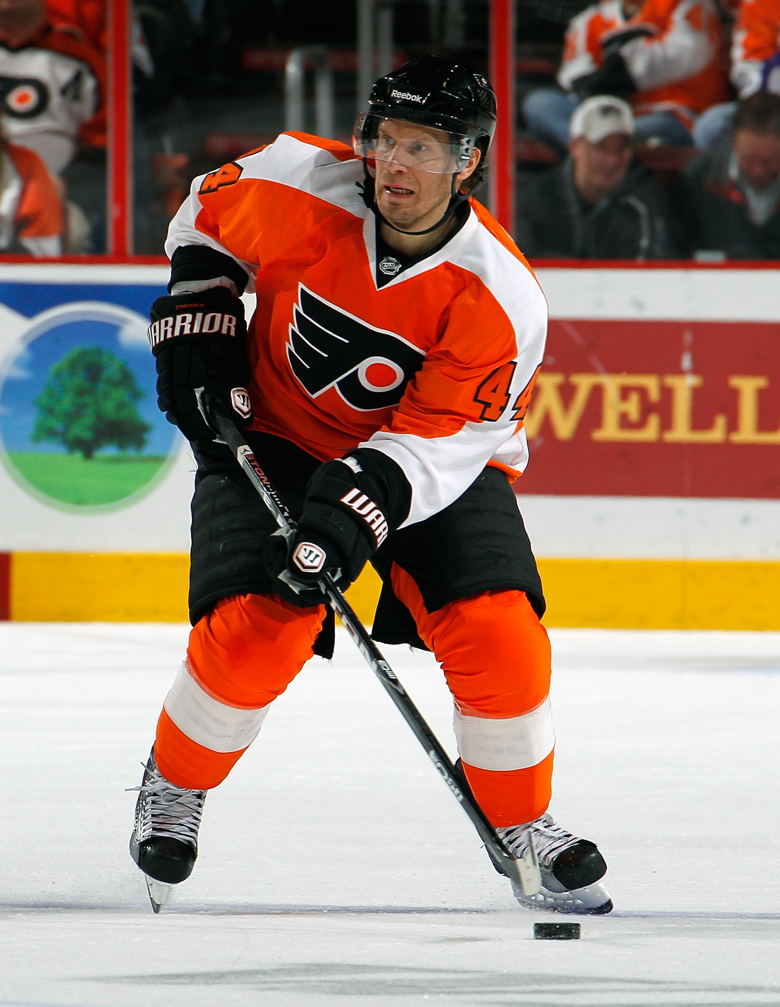 PHILADELPHIA, PA - MARCH 08:  Kimmo Timonen #44 of the Philadelphia Flyers skates with the puck during an NHL hockey game against the Edmonton Oilers at the Wells Fargo Center on March 8, 2011 in Philadelphia, Pennsylvania.  (Photo by Paul Bereswill/Getty