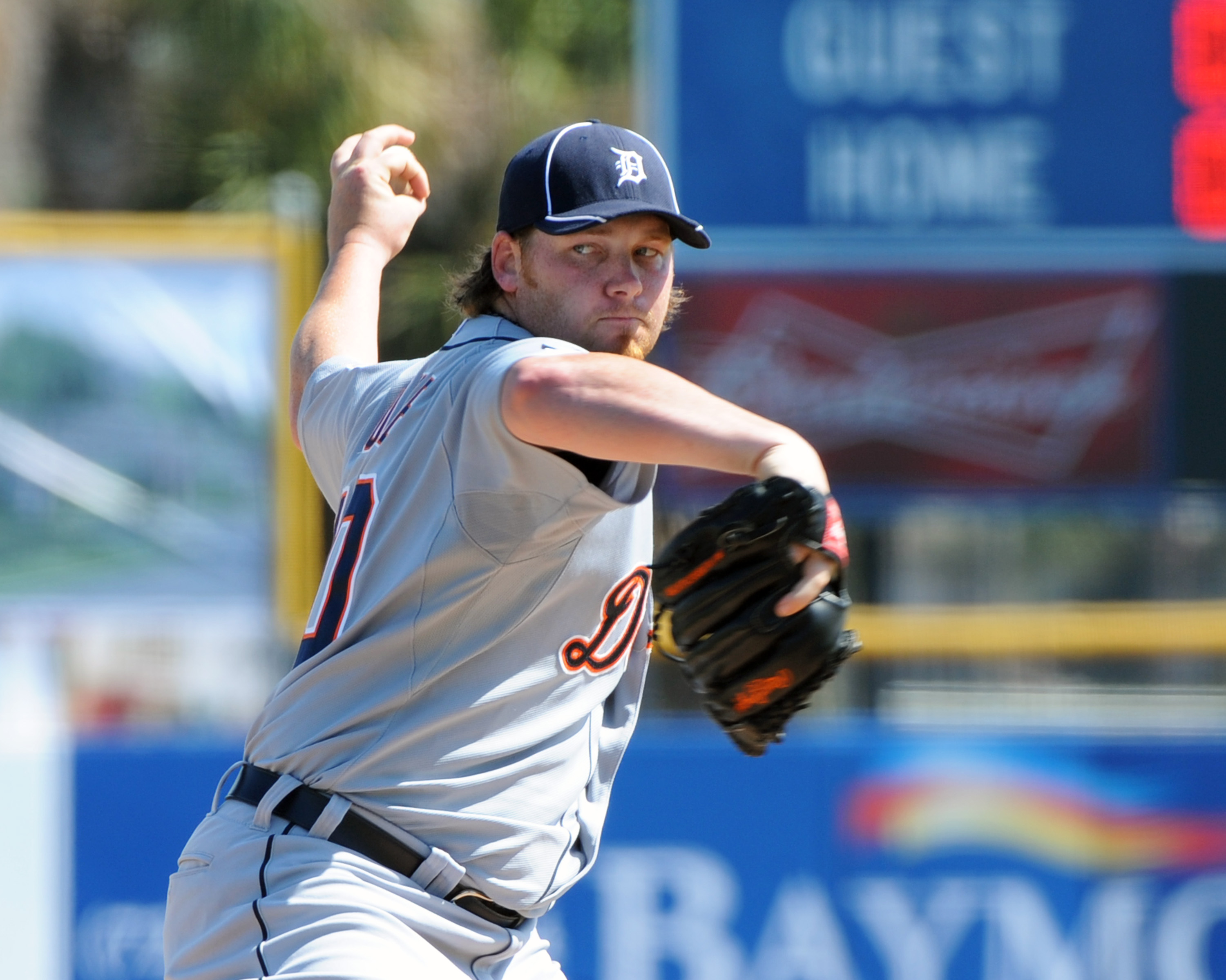 DUNEDIN, FL - FEBRUARY 26:  Pitcher Phil Coke #40 of the Detroit Tigers starts against the Toronto Blue Jays February 26, 2011 at Florida Auto Exchange Stadium in Dunedin, Florida.  (Photo by Al Messerschmidt/Getty Images)