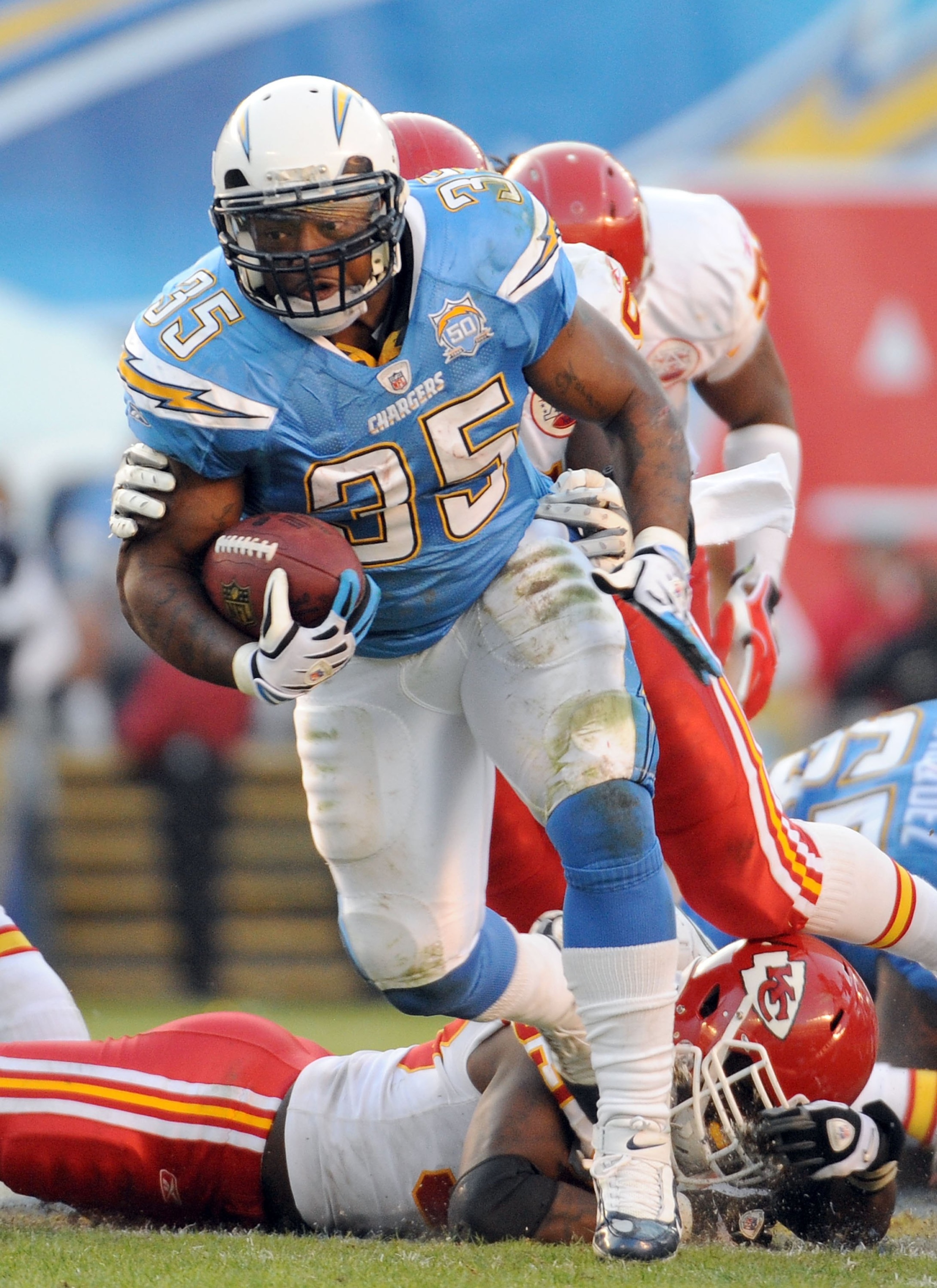SAN DIEGO - NOVEMBER 29:  Mike Tolbert #35 of the San Diego Chargers carries the ball against the Kansas City Chiefs at Qualcomm Stadium on November 29, 2009 in San Diego, California.  (Photo by Harry How/Getty Images)
