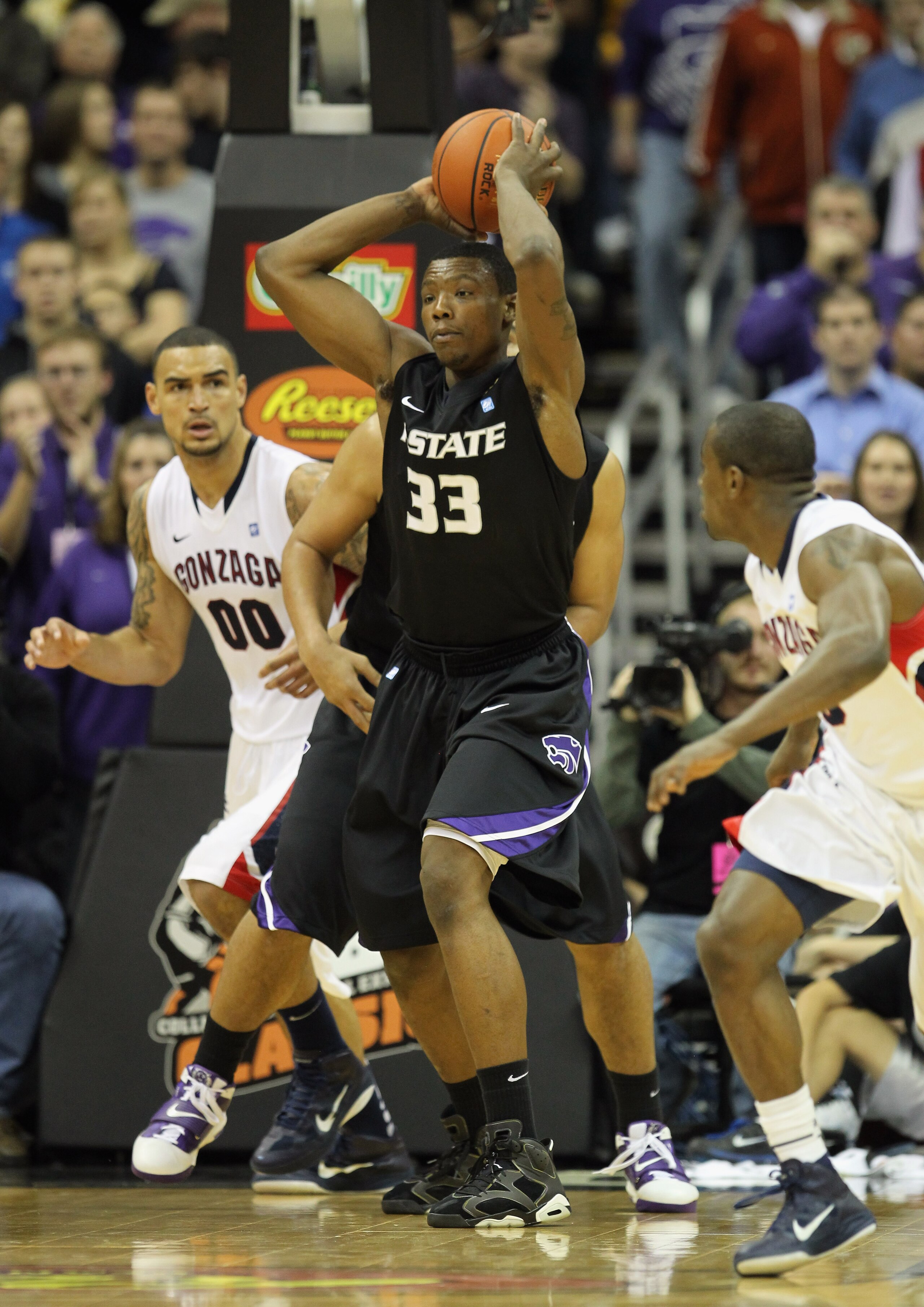 KANSAS CITY, MO - NOVEMBER 22:  Wally Judge #33 of the Kansas State Wildcats in action during the CBE Classic game against the Gonzaga Bulldogs on November 22, 2010 at the Sprint Center in Kansas City, Missouri.  (Photo by Jamie Squire/Getty Images)