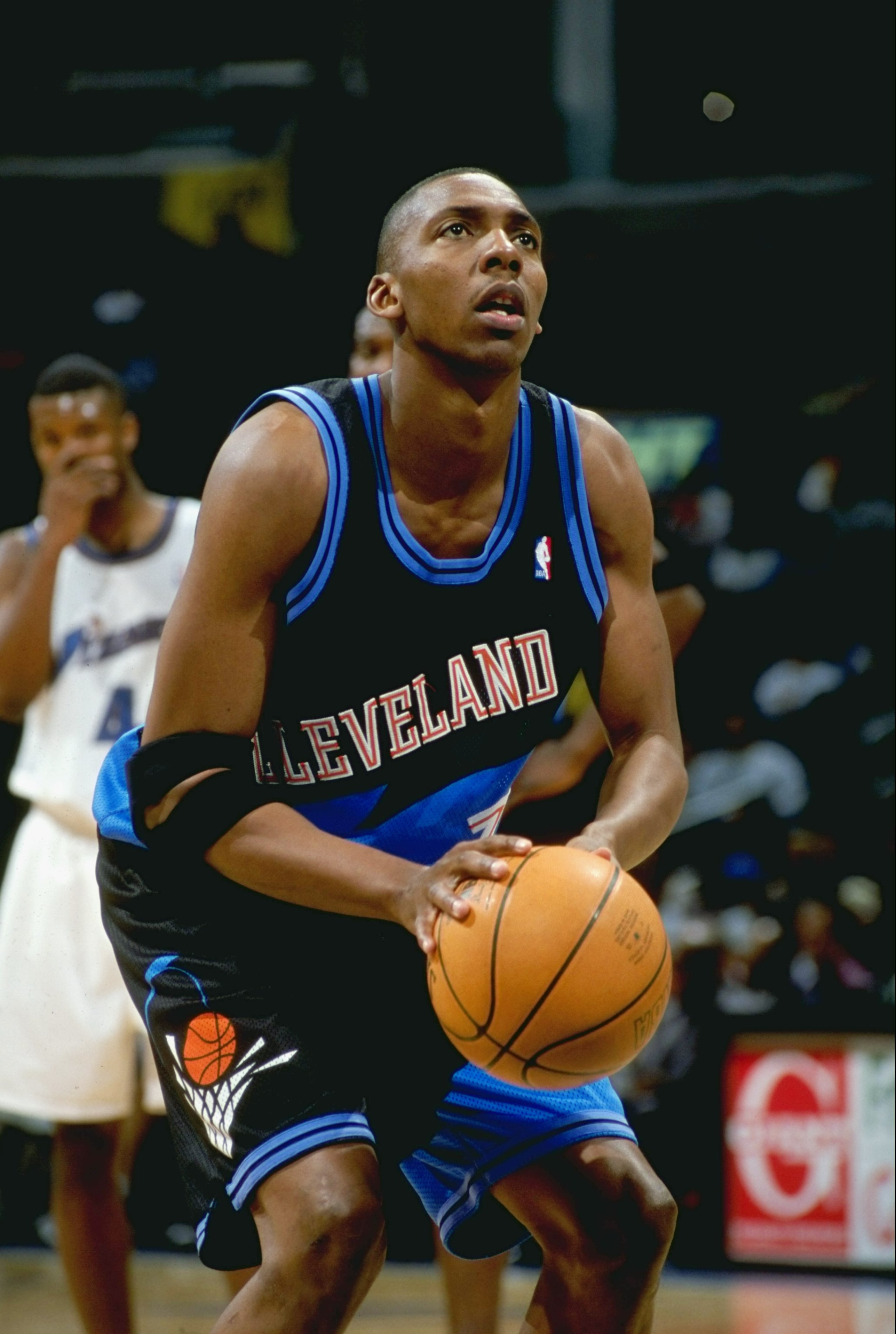 20 Mar 1999: Wesley Person #1 of the Cleveland Cavaliers shooting a free throw during the game against the Washington Wizards at the MCI Center in Washington, D.C. The Wizards defeated the Cavaliers 113-83.