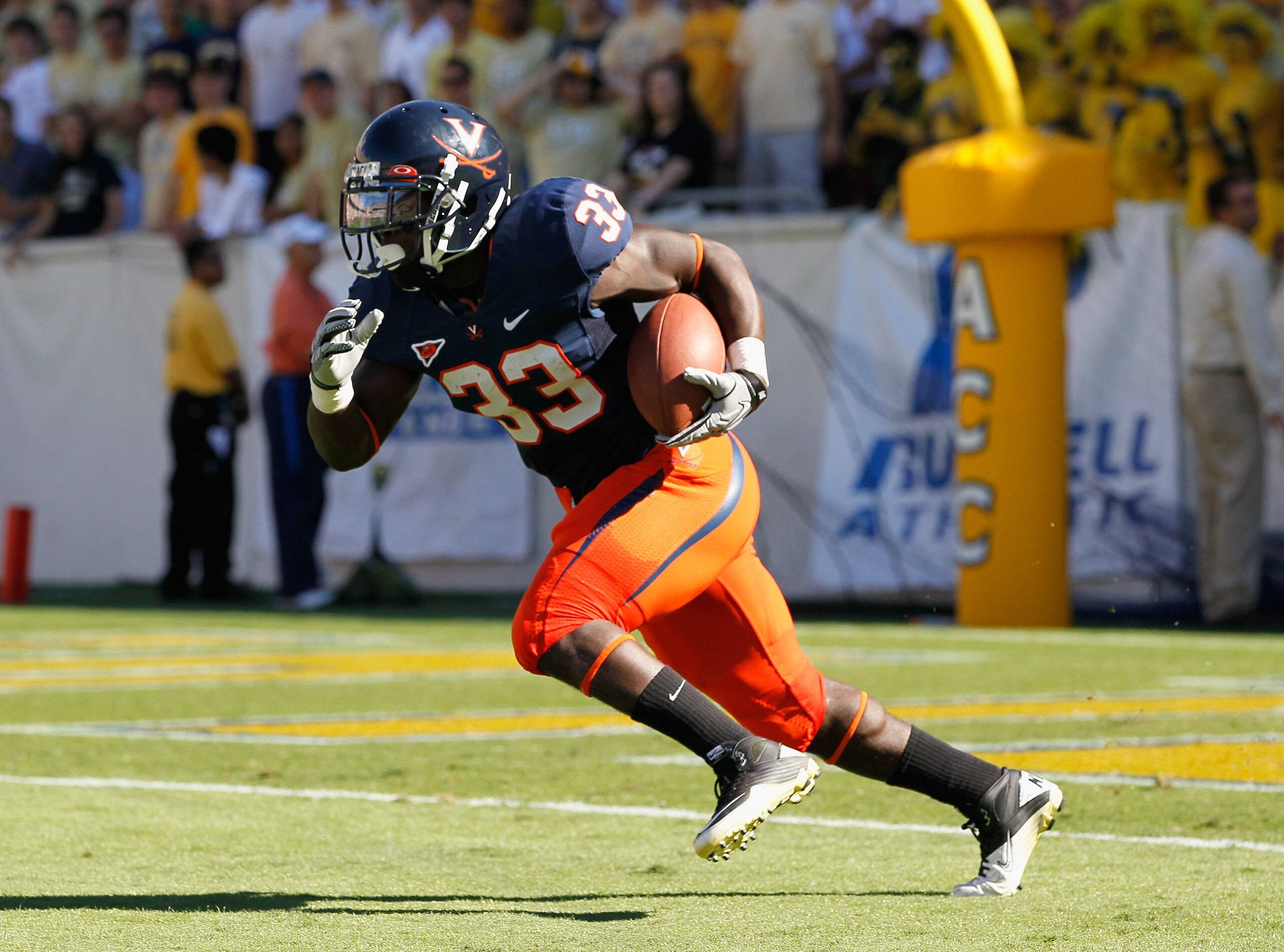 ATLANTA - OCTOBER 09:  Perry Jones #33 of the Virginia Cavaliers against the Georgia Tech Yellow Jackets at Bobby Dodd Stadium on October 9, 2010 in Atlanta, Georgia.  (Photo by Kevin C. Cox/Getty Images)