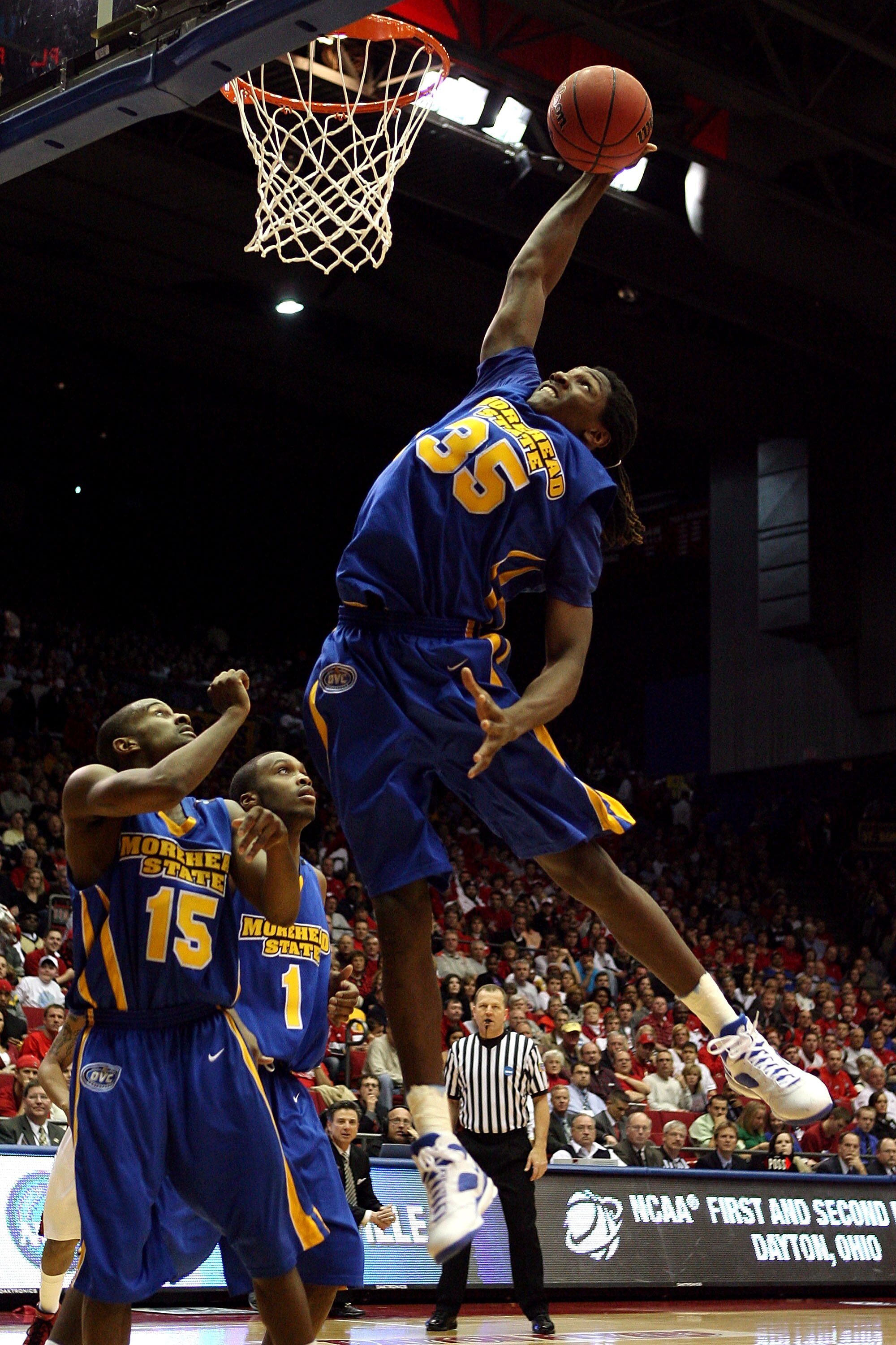 DAYTON, OH - MARCH 20: Kenneth Faried #35 of the Morehead State Eagles drives to the hoop against the Louisville Cardinals during the first round of the NCAA Division I Men's Basketball Tournament at the University of Dayton Arena on March 20, 2009 in Day