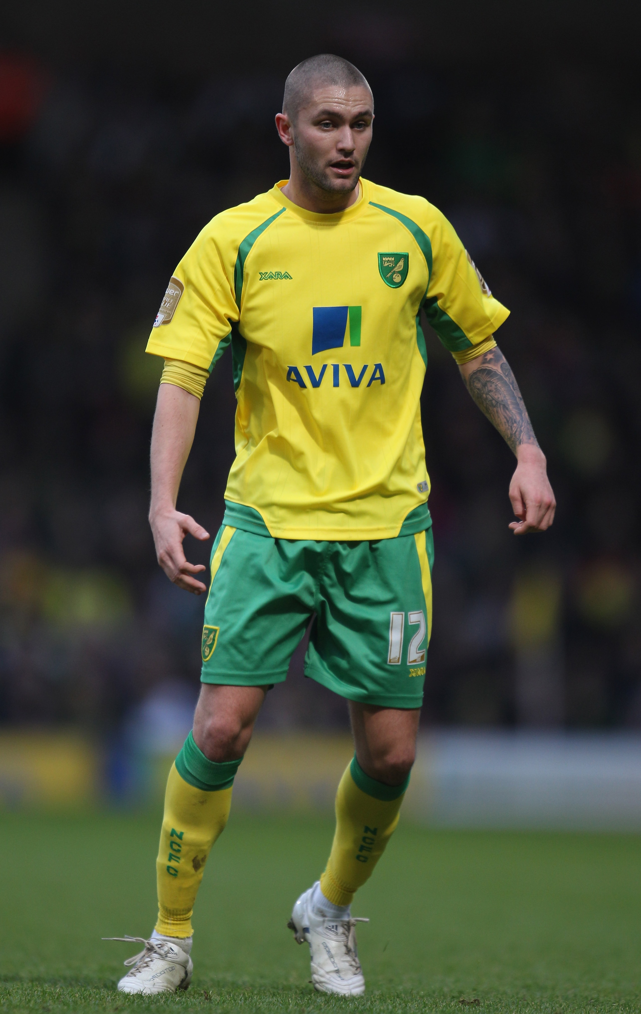 NORWICH, ENGLAND - JANUARY 15: Henri Lansbury of Norwich City in action during the npower Championship match between Norwich City and Cardiff City at Carrow Road on January 15, 2011 in Norwich, England. (Photo by Mark Thompson/Getty Images) NORWICH, ENGLAND - JANUARY 15: Henri Lansbury of Norwich City in action during the npower Championship match between Norwich City and Cardiff City at Carrow Road on January 15, 2011 in Norwich, England. (Photo by Mark Thompson/Getty Images)