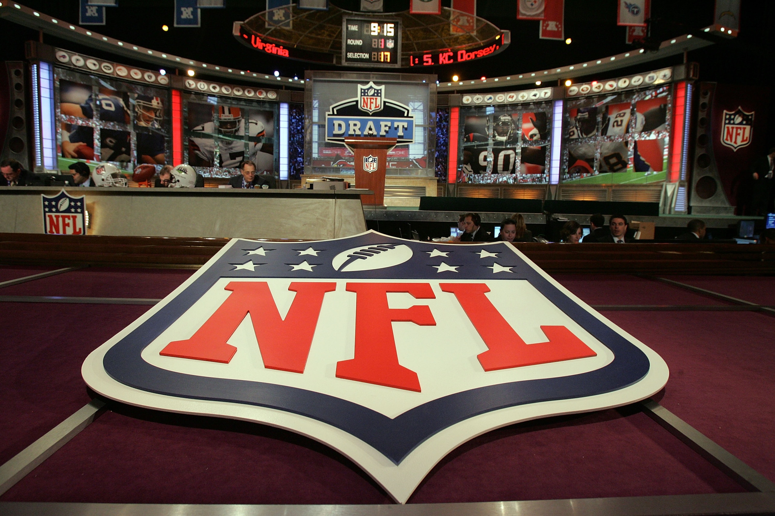 NEW YORK - APRIL 26:  A general view shows the stage during the during the 2008 NFL Draft on April 26, 2008 at Radio City Music Hall in New York City.  (Photo by Jim McIsaac/Getty Images)