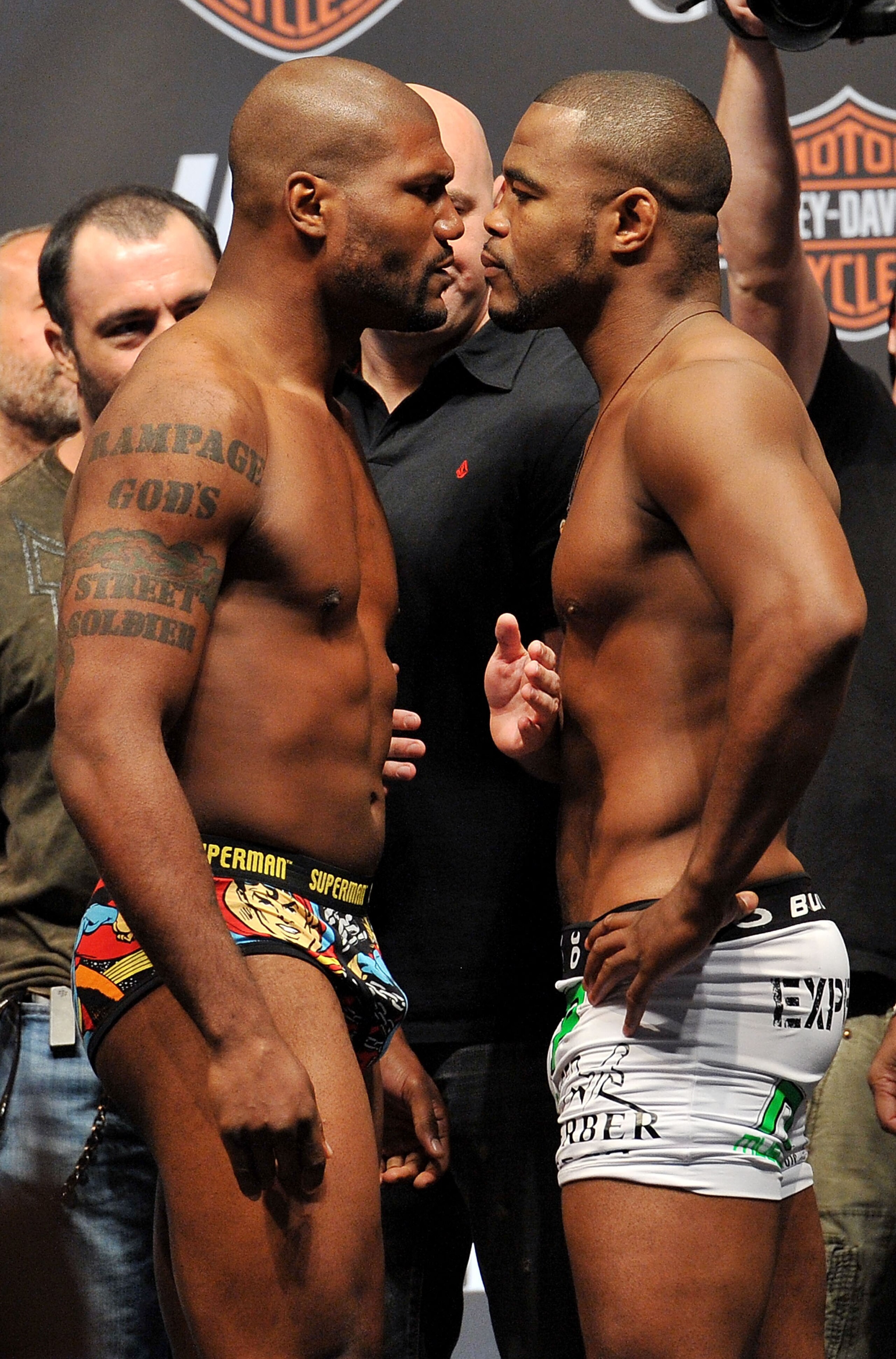 LAS VEGAS - MAY 28:  UFC fighter Quinton 'Rampage' Jackson (L) faces off against UFC fighter Rashad Evans (R) at UFC 114: Rampage versus Rashad at the Mandalay Bay Hotel on May 28, 2010 in Las Vegas, Nevada.  (Photo by Jon Kopaloff/Getty Images)