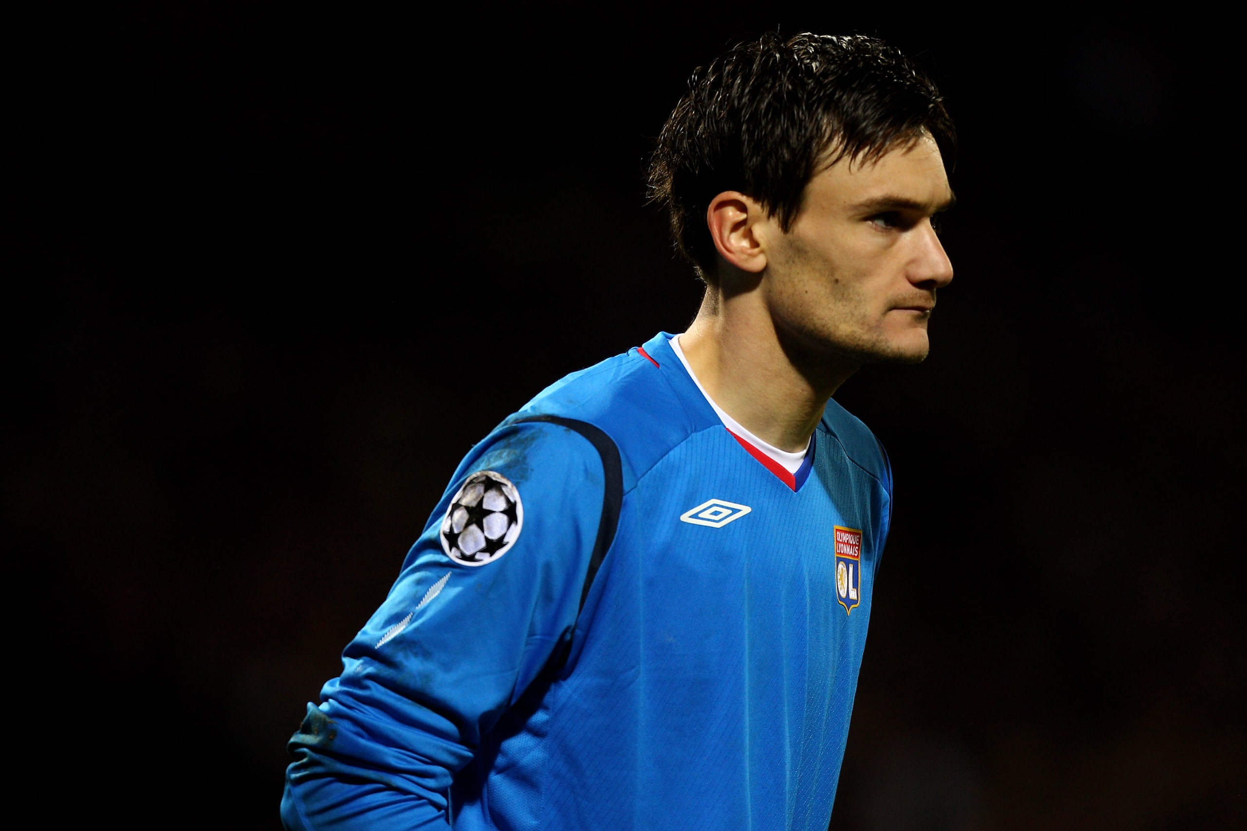 LYON, FRANCE - MARCH 30:  Hugo Lloris of Lyon during the Lyon v Bordeaux UEFA Champions League quarter-final 1st leg match at the Stade de Gerland on March 30, 2010 in Lyon, France.  (Photo by Michael Steele/Getty Images)