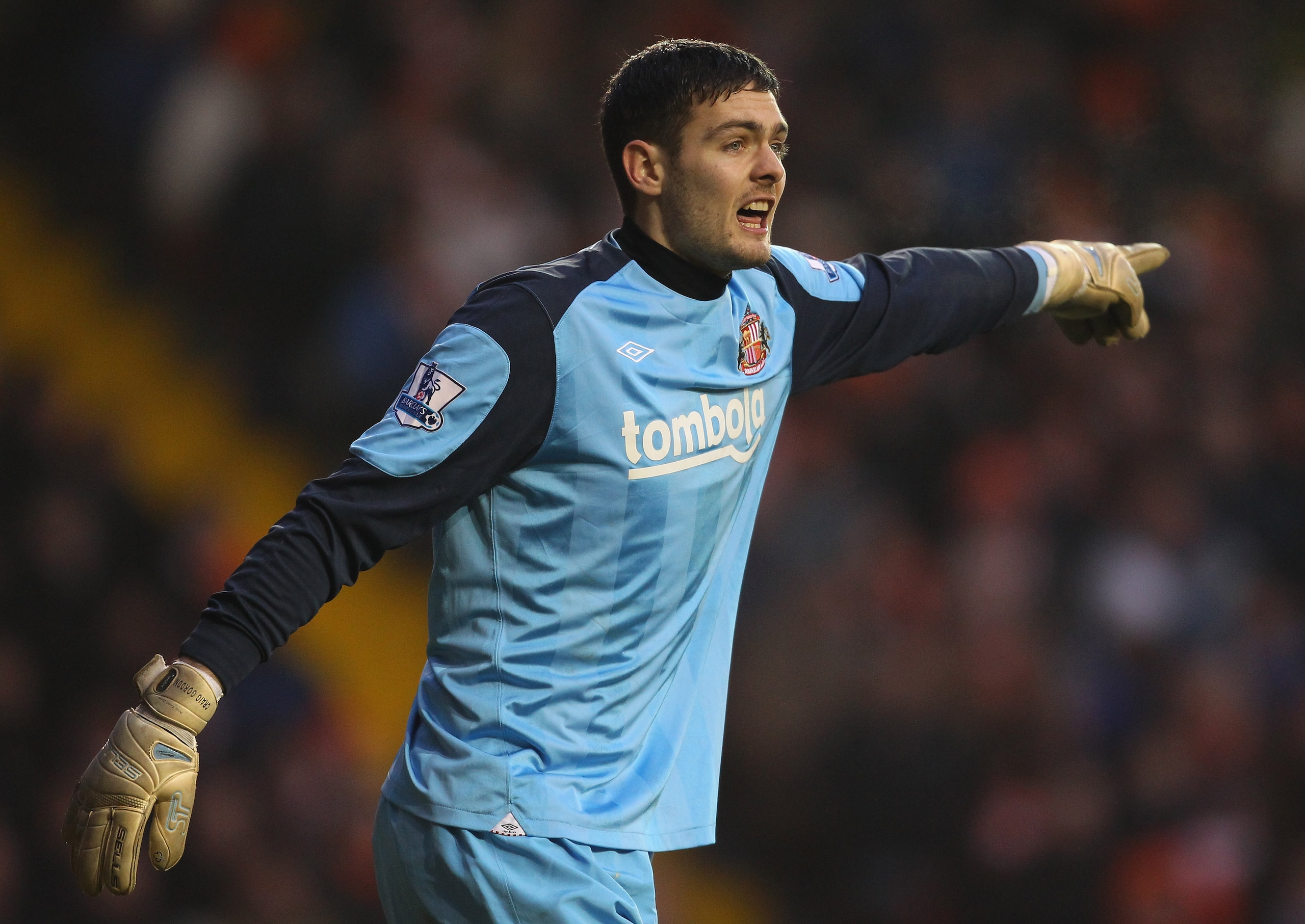 BLACKPOOL, ENGLAND - JANUARY 22:  Craig Gordon of Sunderland during the Barclays Premier League match between Blackpool and Sunderland at Bloomfield Road on January 22, 2011 in Blackpool, England.  (Photo by Alex Livesey/Getty Images)