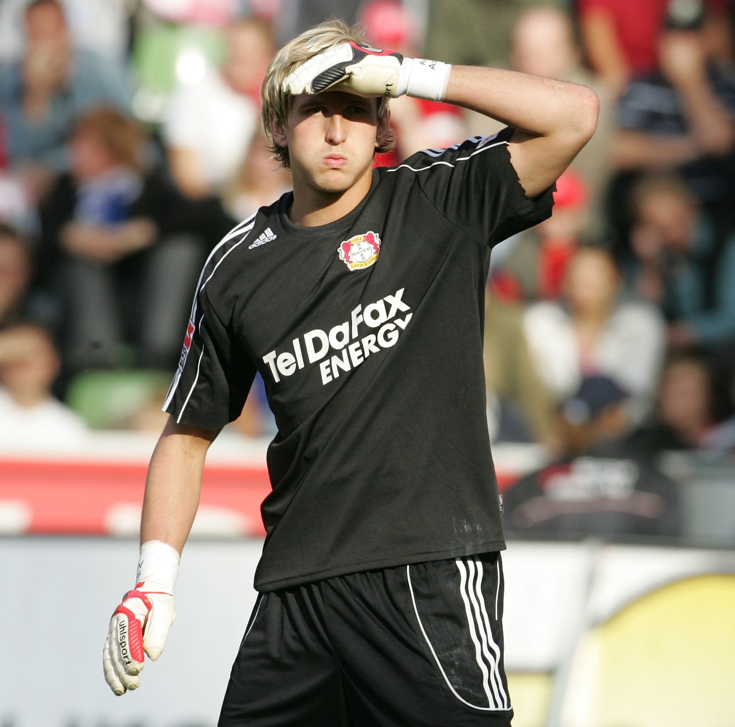 LEVERKUSEN, GERMANY - SEPTEMBER 15:  Leverkusen's goal-keeper Rene Adler covers his eyes during the Bundesliga match between Bayer 04 Leverkusen and VfL Bochum at the BayArena on September 15, 2007 in Leverkusen, Germany. (Photo by Juergen Schwarz/Bongart