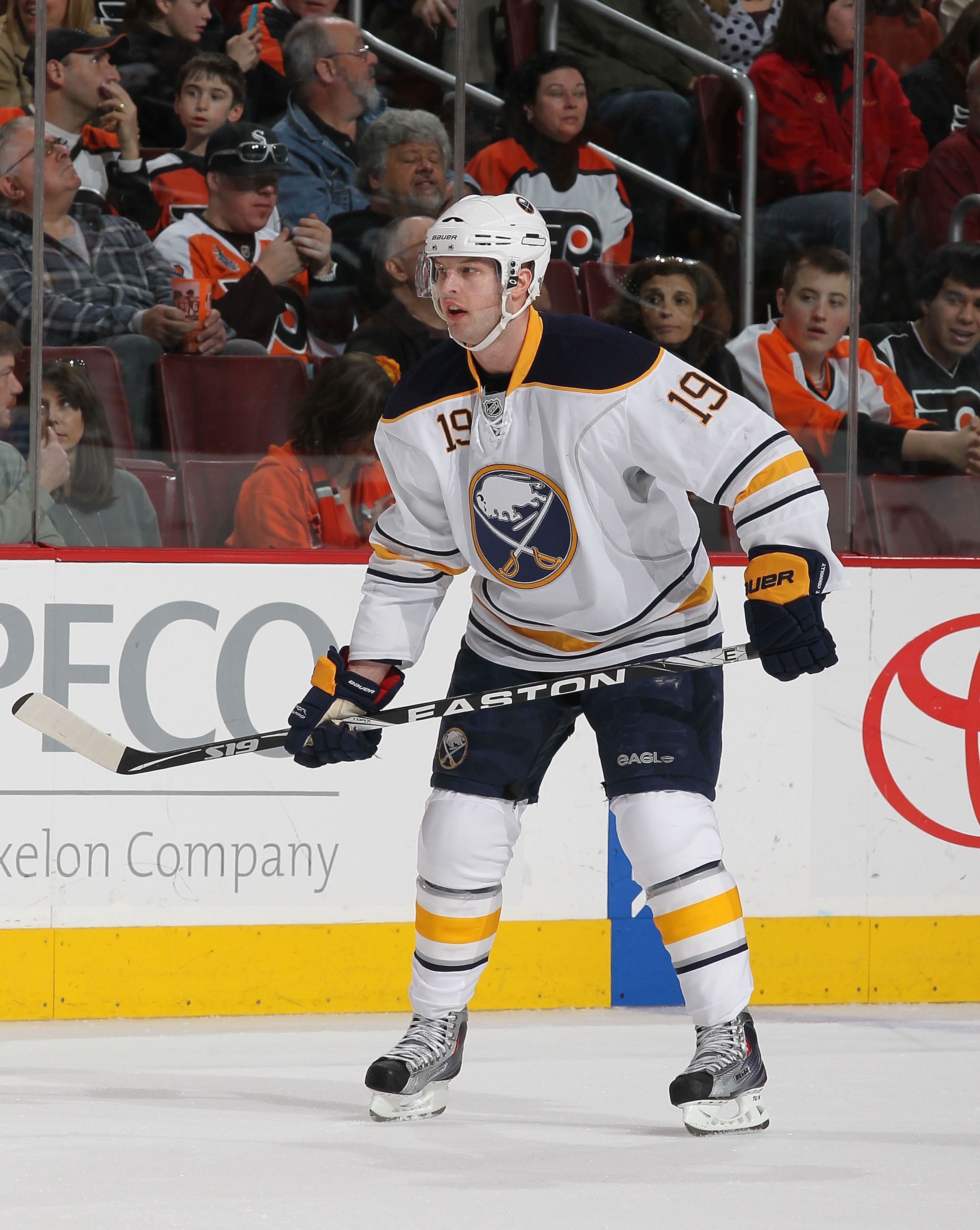 PHILADELPHIA - MARCH 05:  Tim Connoly #19 of the Buffalo Sabres in action against The Philadelphia Flyers during their game on March 5, 2011 at The Wells Fargo Center in Philadelphia, Pennsylvania.  (Photo by Al Bello/Getty Images)