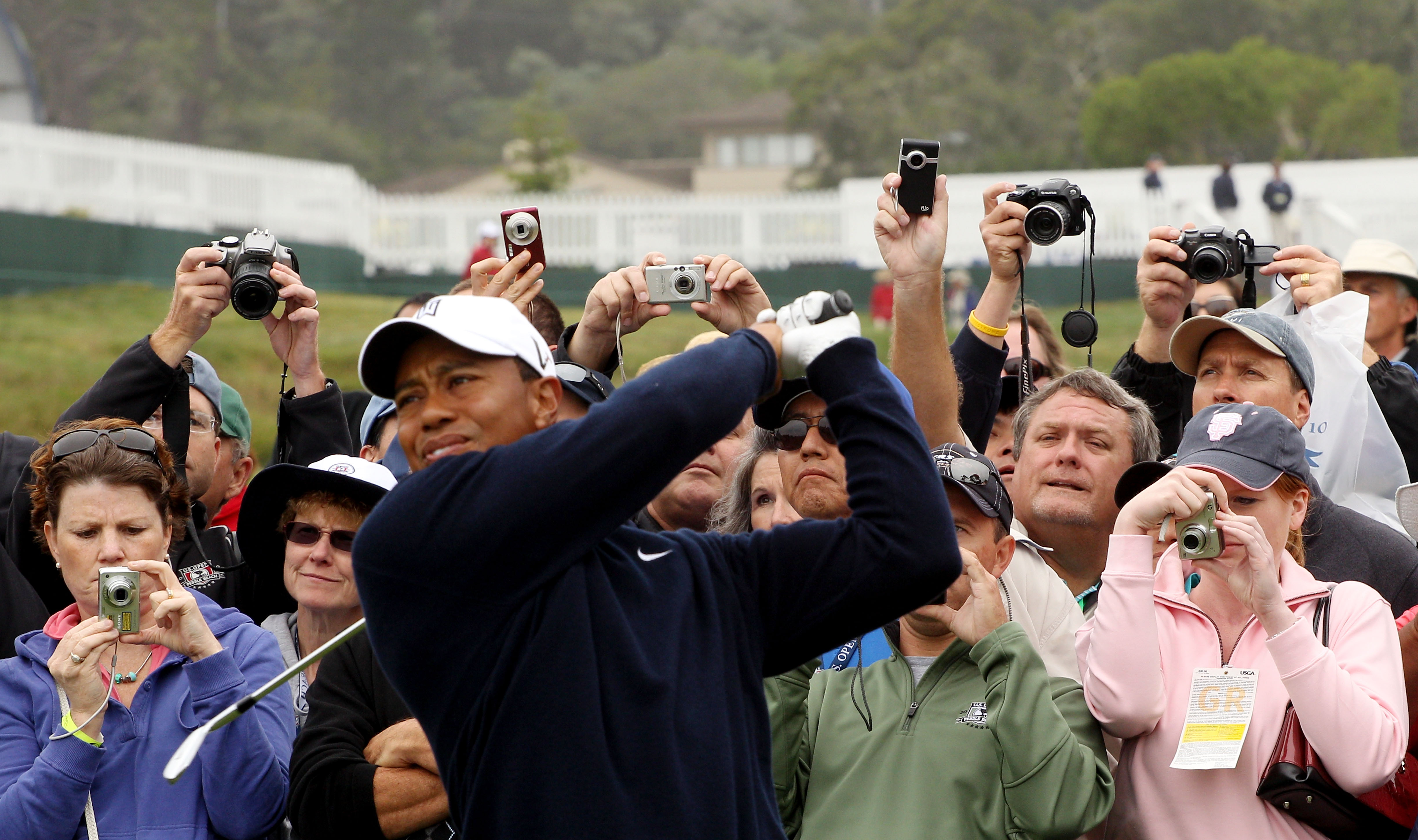 Tiger Woods: 7 Things He Gets in Trouble for That Average Duffers Do ...