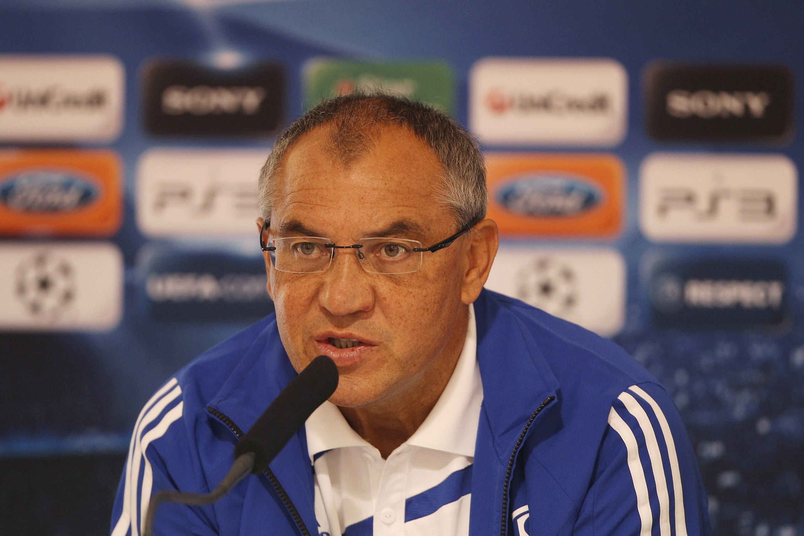 LYON, FRANCE - SEPTEMBER 13:  Schalke Head Coach Felix Magath speaks during the FC Schalke Press Conference, ahead of their Group B UEFA Champions League first phase match against Lyon, at Stade de Gerland  on September 13, 2010 in Lyon, France.  (Photo b