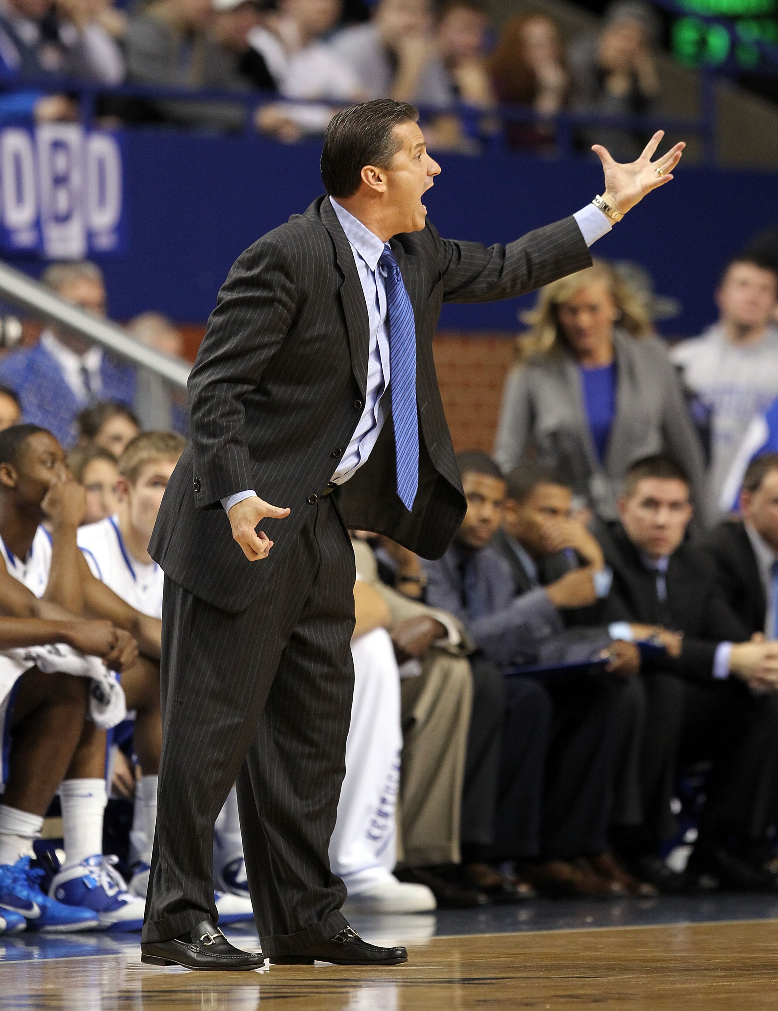 LEXINGTON, KY - DECEMBER 28:  John Calipari the Head Coach of the Kentucky Wildcats gives instructions to his team during the game against the Coppin State Eagles at Rupp Arena on December 28, 2010 in Lexington, Kentucky.  (Photo by Andy Lyons/Getty Image