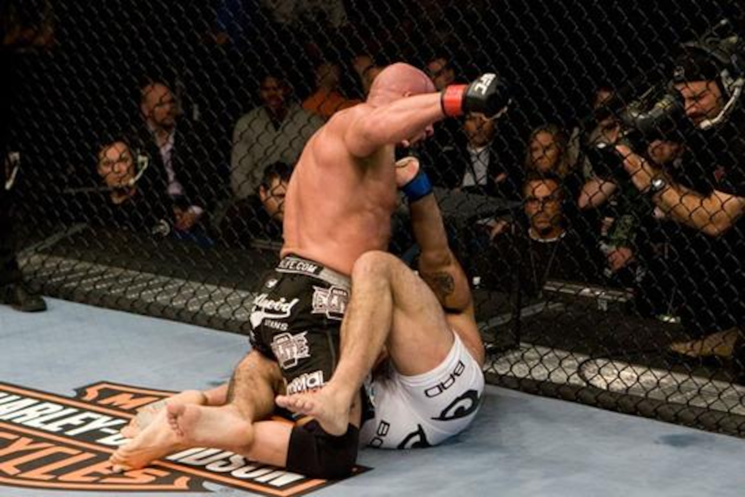This is The LHW Champ of the World, fighting for his life against Grandpa Coleman