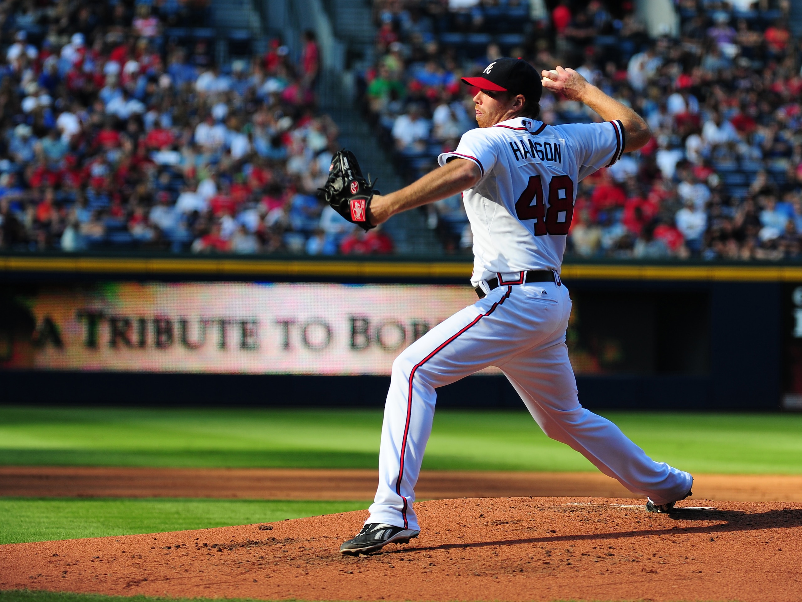 ATLANTA - OCTOBER 2: Tommy Hanson #48 the Atlanta Braves pitches against the Philadelphia Phillies at Turner Field on October 2, 2010 in Atlanta, Georgia.  (Photo by Scott Cunningham/Getty Images)