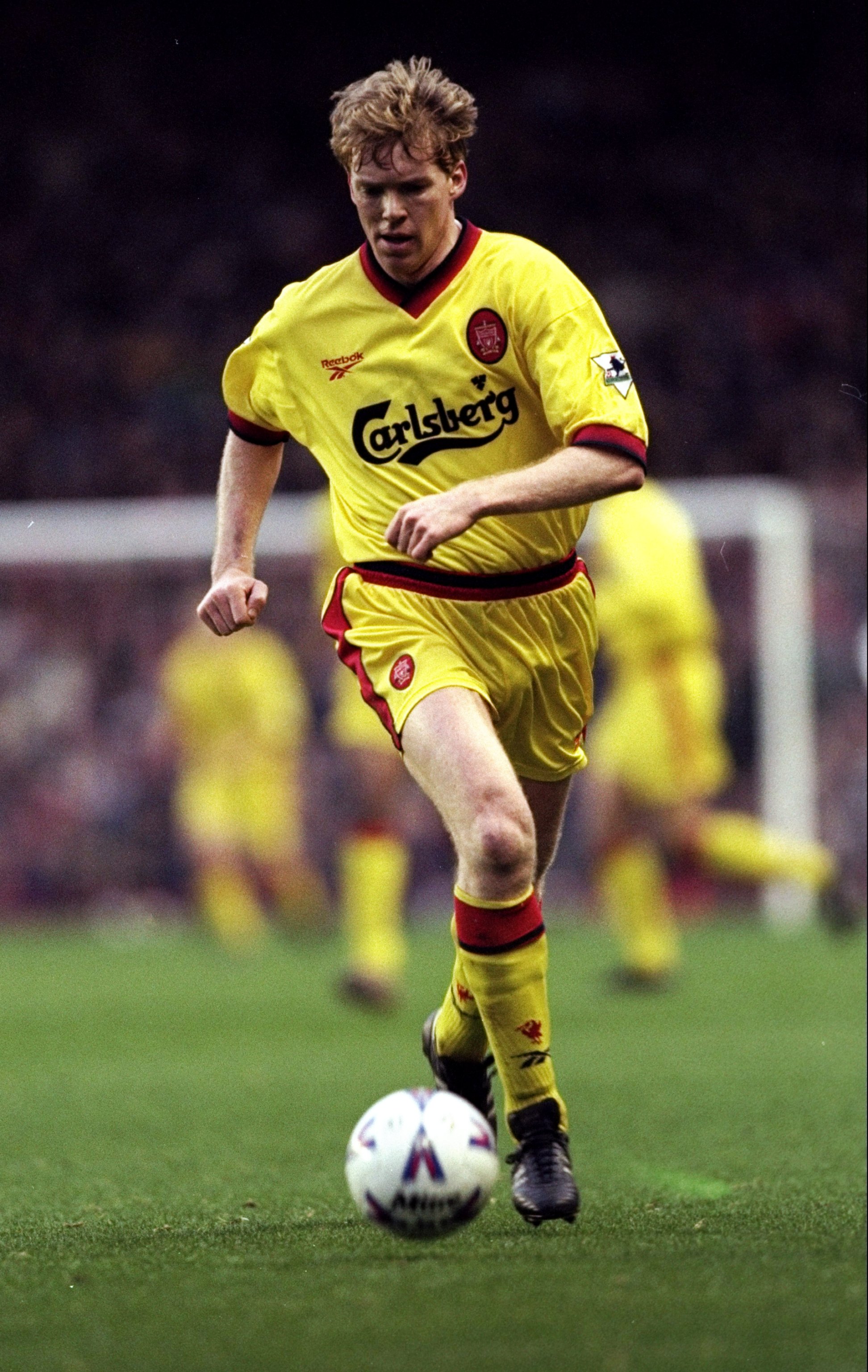 9 Jan 1999: Steve Staunton of Liverpool in action against Arsenal in the FA Carling Premiership match at Highbury in London. The game ended goalless. \ Mandatory Credit: Gary M Prior/Allsport