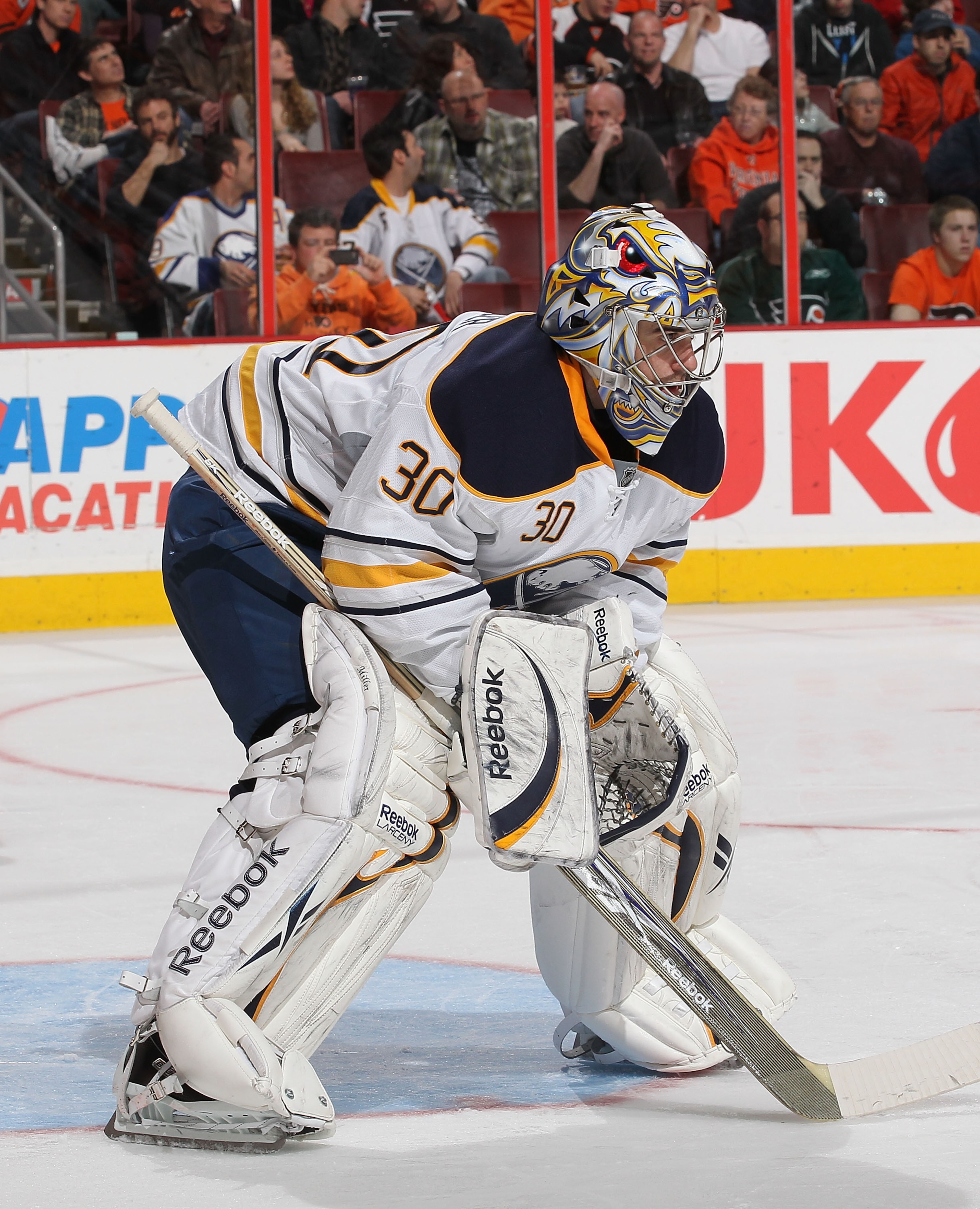 PHILADELPHIA - MARCH 05:  Ryan Miller #30 of the Buffalo Sabres in action against the Philadelphia Flyers during their game on March 5, 2011 at The Wells Fargo Center in Philadelphia, Pennsylvania.  (Photo by Al Bello/Getty Images)