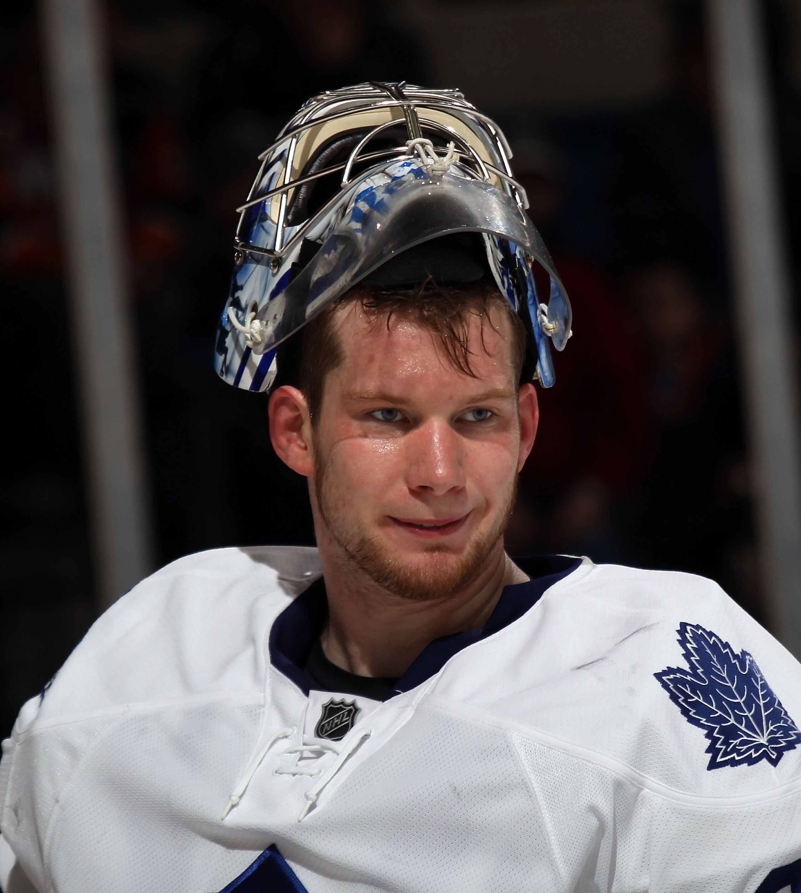 UNIONDALE, NY - MARCH 08:  James Reimer #34 of the Toronto Maple Leafs tends net against the New York Islanders at the Nassau Coliseum on March 8, 2011 in Uniondale, New York. The Islanders defeated the Leafs 4-3 in overtime.  (Photo by Bruce Bennett/Gett