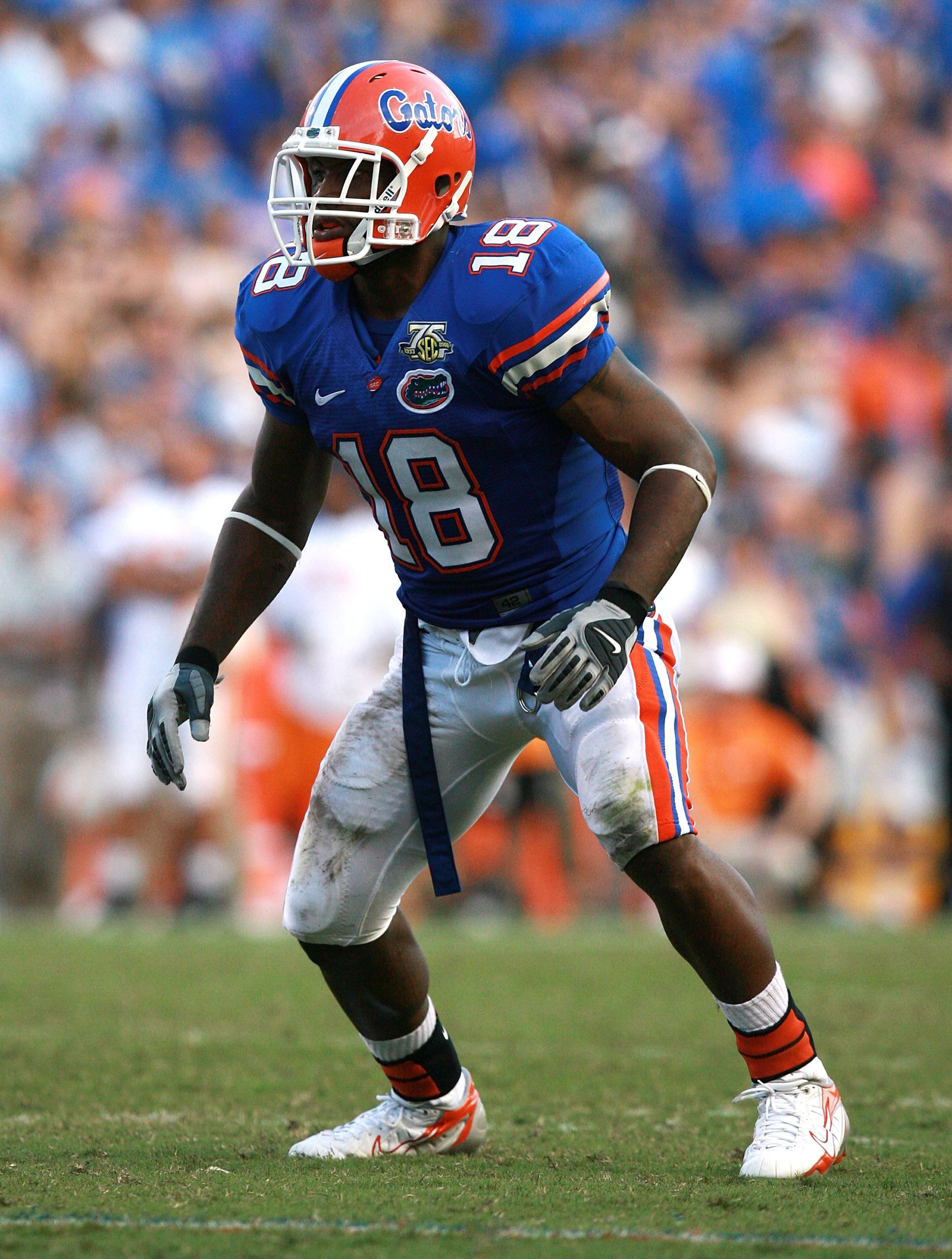 GAINESVILLE, FL - SEPTEMBER 15: Linebacker Jerimy Finch #18 of the Florida Gators defends against the Tennessee Volunteers at Ben Hill Griffin Stadium on September 15, 2007 in Gainesville, Florida. Florida defeated Tennessee 59-20. (Photo by Doug Benc/G GAINESVILLE, FL - SEPTEMBER 15: Linebacker Jerimy Finch #18 of the Florida Gators defends against the Tennessee Volunteers at Ben Hill Griffin Stadium on September 15, 2007 in Gainesville, Florida. Florida defeated Tennessee 59-20. (Photo by Doug Benc/G