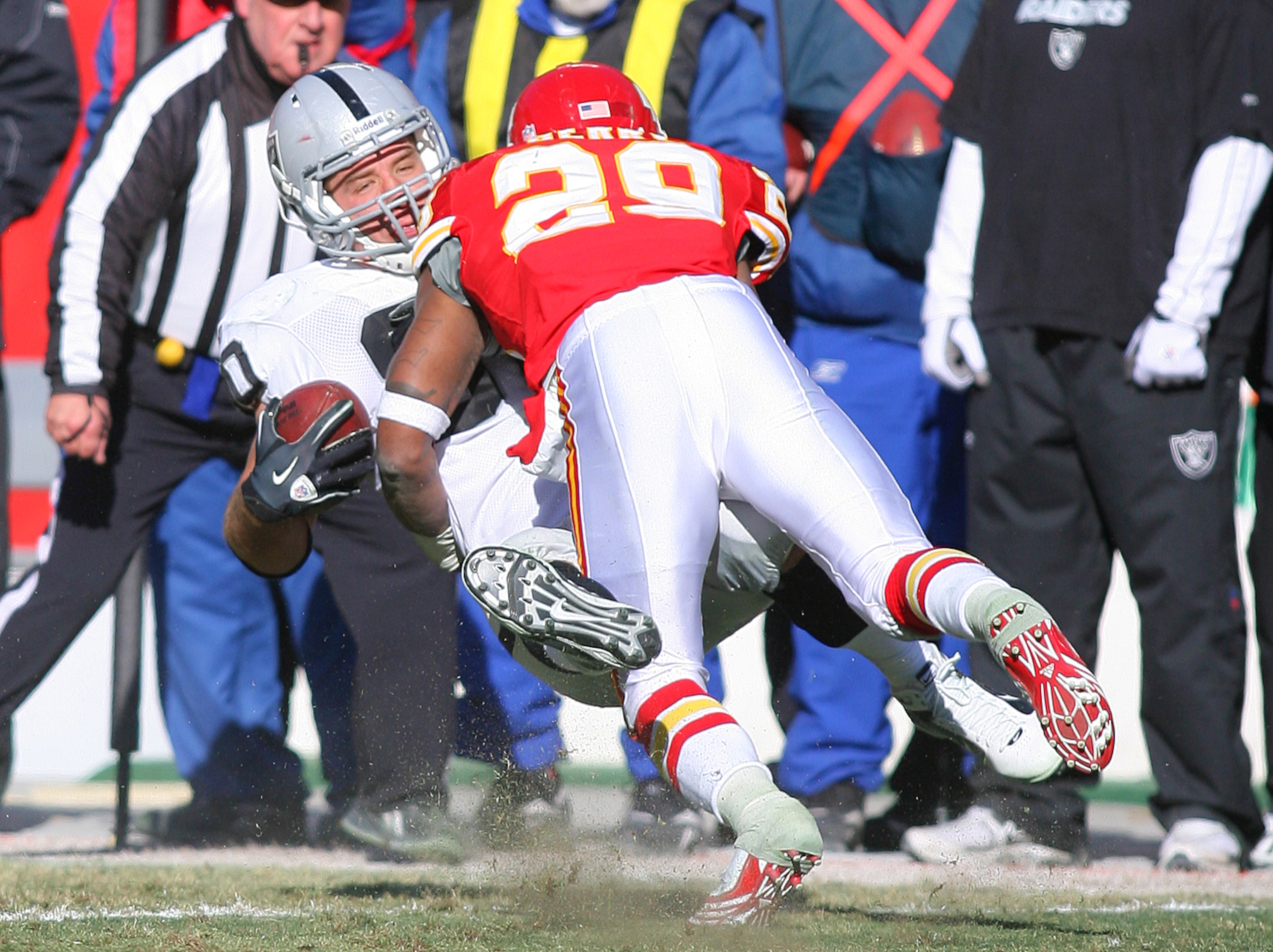 KANSAS CITY, MO - JANUARY 02: Tight end Zach Miller #80 of the Oakland Raiders is tackled by safety Eric Berry #29 of the Kansas City Chiefs in a game at Arrowhead Stadium on January 2, 2011 in Kansas City, Missouri. (Photo by Tim Umphrey/Getty Images) KANSAS CITY, MO - JANUARY 02: Tight end Zach Miller #80 of the Oakland Raiders is tackled by safety Eric Berry #29 of the Kansas City Chiefs in a game at Arrowhead Stadium on January 2, 2011 in Kansas City, Missouri. (Photo by Tim Umphrey/Getty Images)