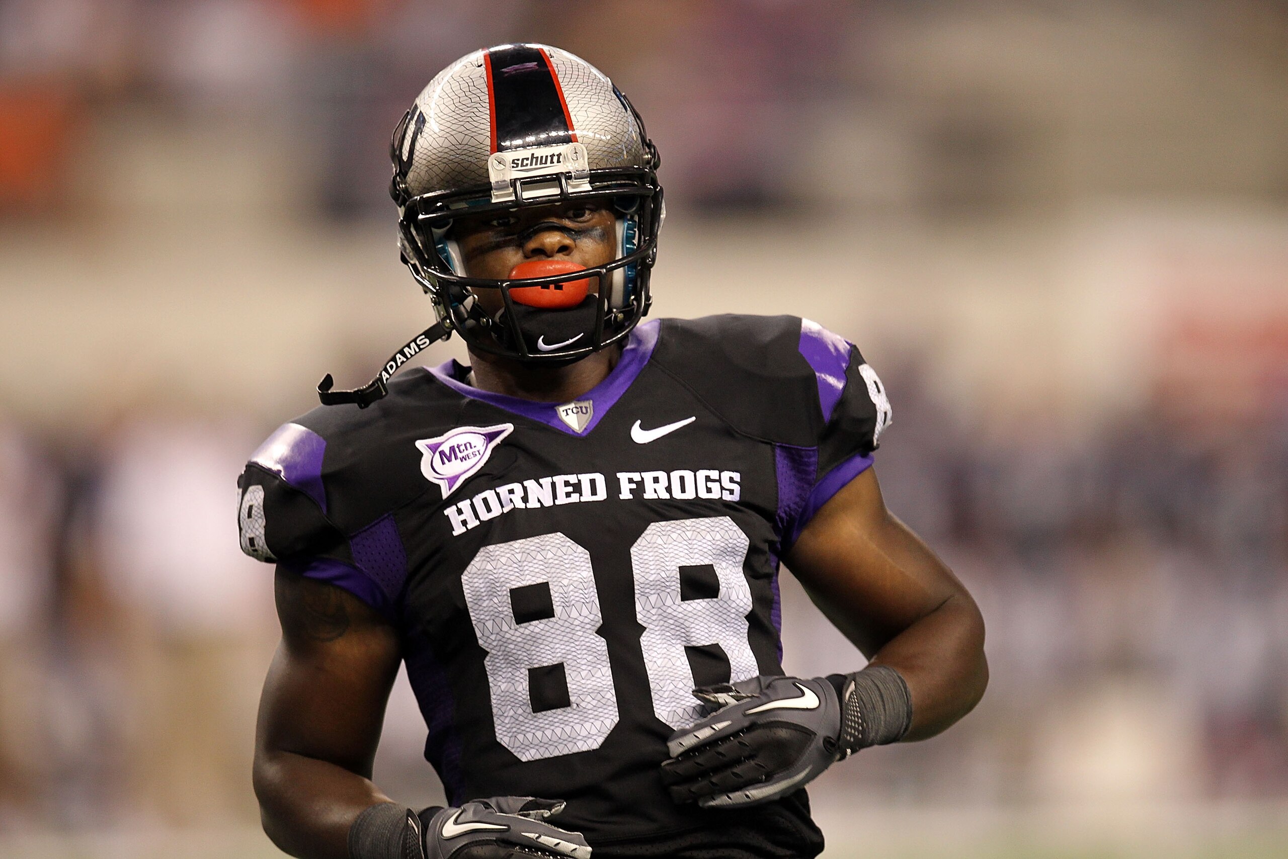 ARLINGTON, TX - SEPTEMBER 04:  Wide receiver Jimmy Young #88 of the TCU Horned Frogs at Cowboys Stadium on September 4, 2010 in Arlington, Texas.  (Photo by Ronald Martinez/Getty Images)