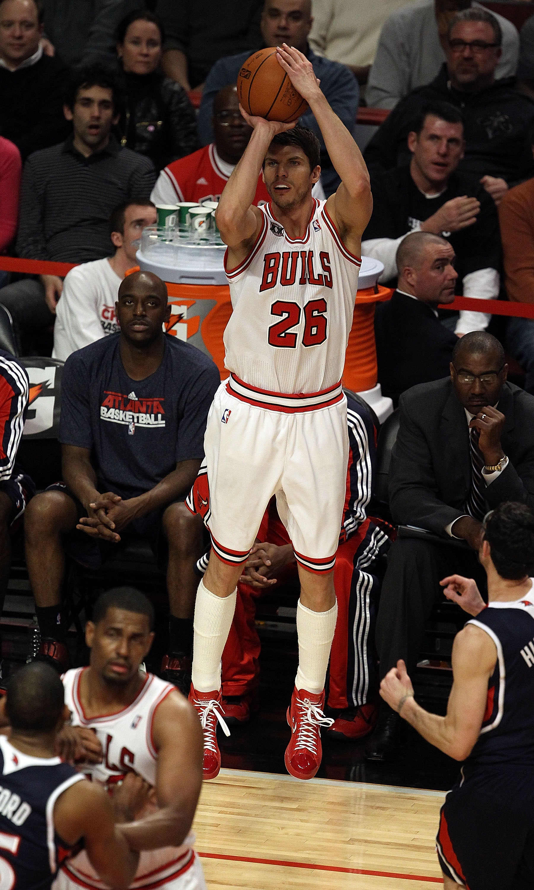 Which Shooting Guard Do the Bulls Pair with Derrick Rose in Crunch Time ...