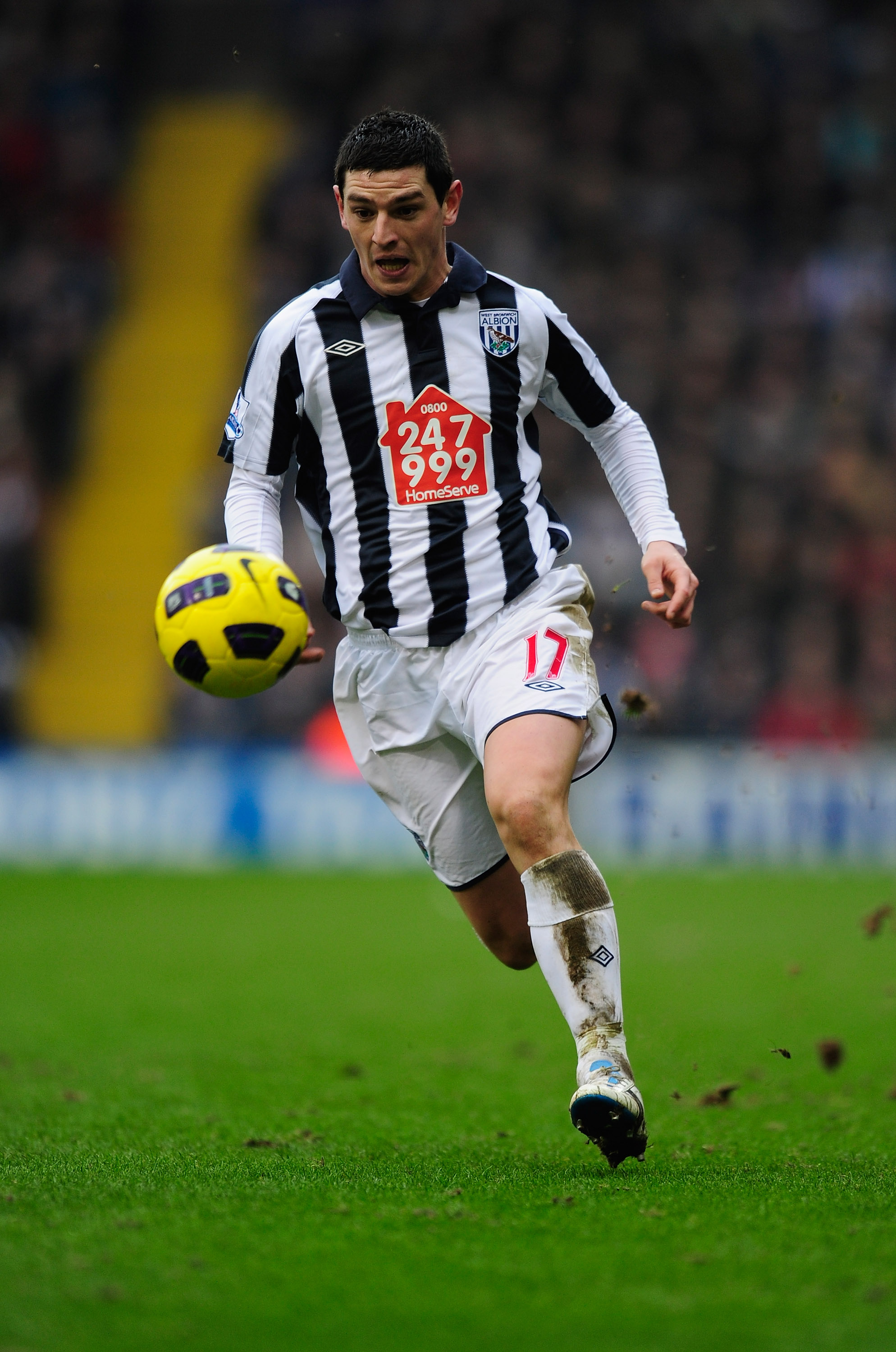 WEST BROMWICH, ENGLAND - FEBRUARY 20:  Graham Dorrans of West Bromwich Albion in action during the Barclays Premier League match between West Bromwich Albion and Wolverhampton Wanderers at The Hawthorns on February 20, 2011 in West Bromwich, England.  (Ph