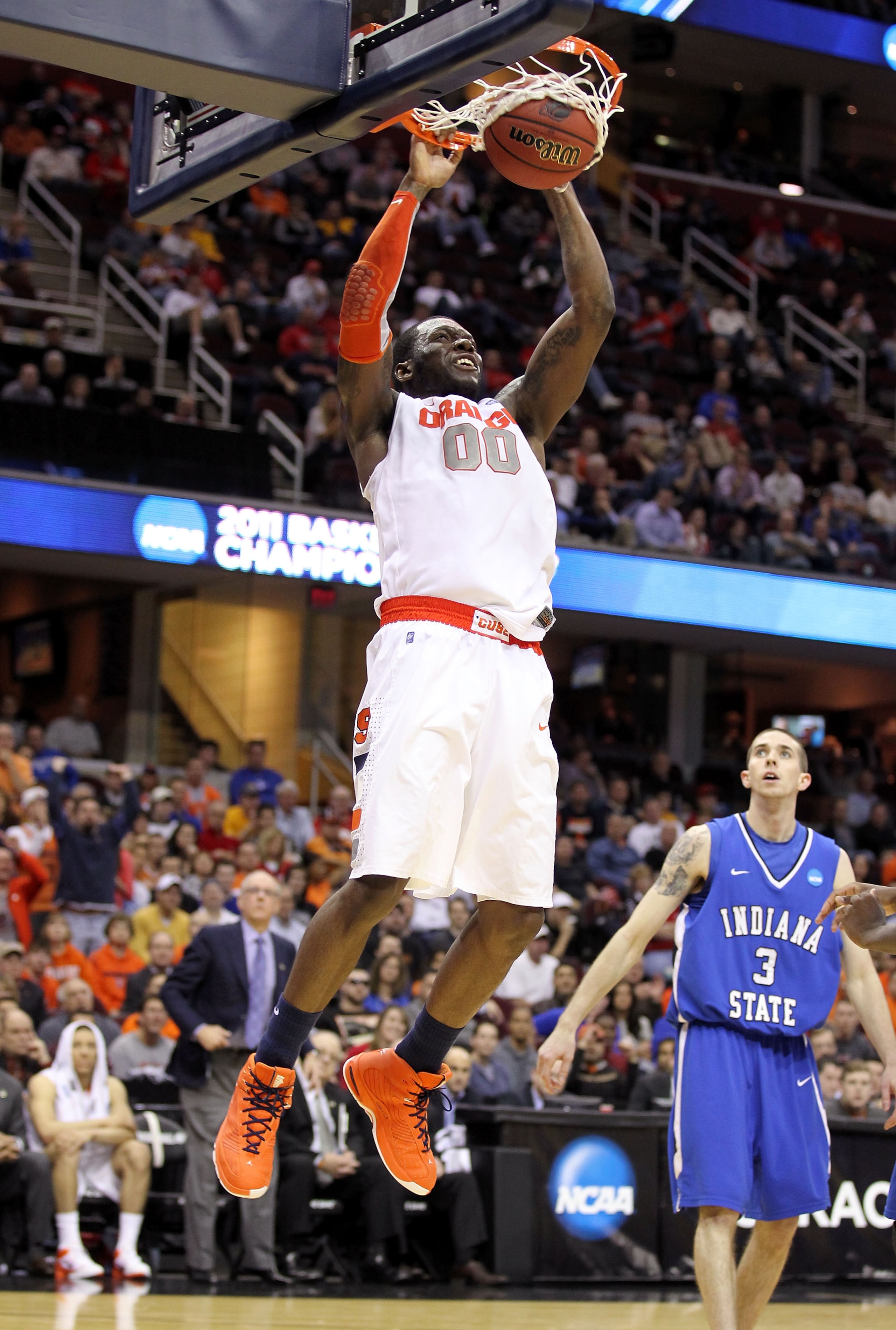CLEVELAND, OH - MARCH 18: Rick Jackson #00 of the Syracuse Orange goes up for a dunk against the Indiana State Sycamores during the second round of the 2011 NCAA men's basketball tournament at Quicken Loans Arena on March 18, 2011 in Cleveland, Ohio.  (Ph