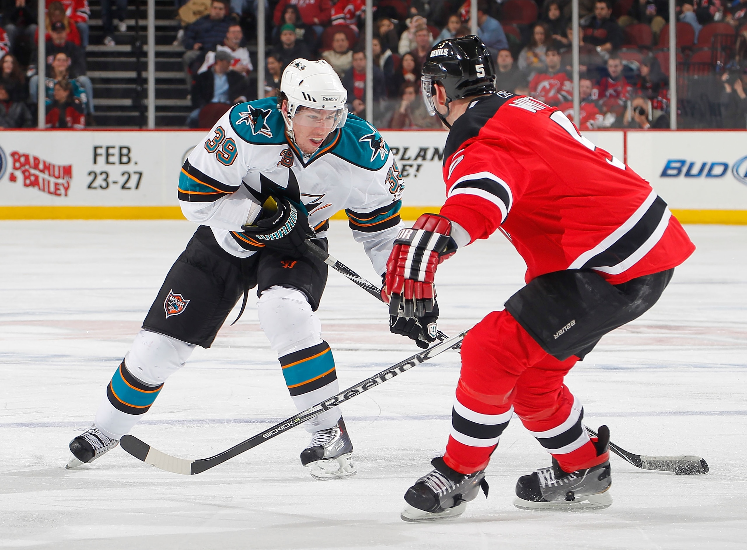 NEWARK, NJ - FEBRUARY 11: Logan Couture #39 of the San Jose Sharks skates during an NHL hockey game against the New Jersey Devils on February 11, 2011 at the Prudential Center in Newark, New Jersey. (Photo by Paul Bereswill/Getty Images) NEWARK, NJ - FEBRUARY 11: Logan Couture #39 of the San Jose Sharks skates during an NHL hockey game against the New Jersey Devils on February 11, 2011 at the Prudential Center in Newark, New Jersey. (Photo by Paul Bereswill/Getty Images)