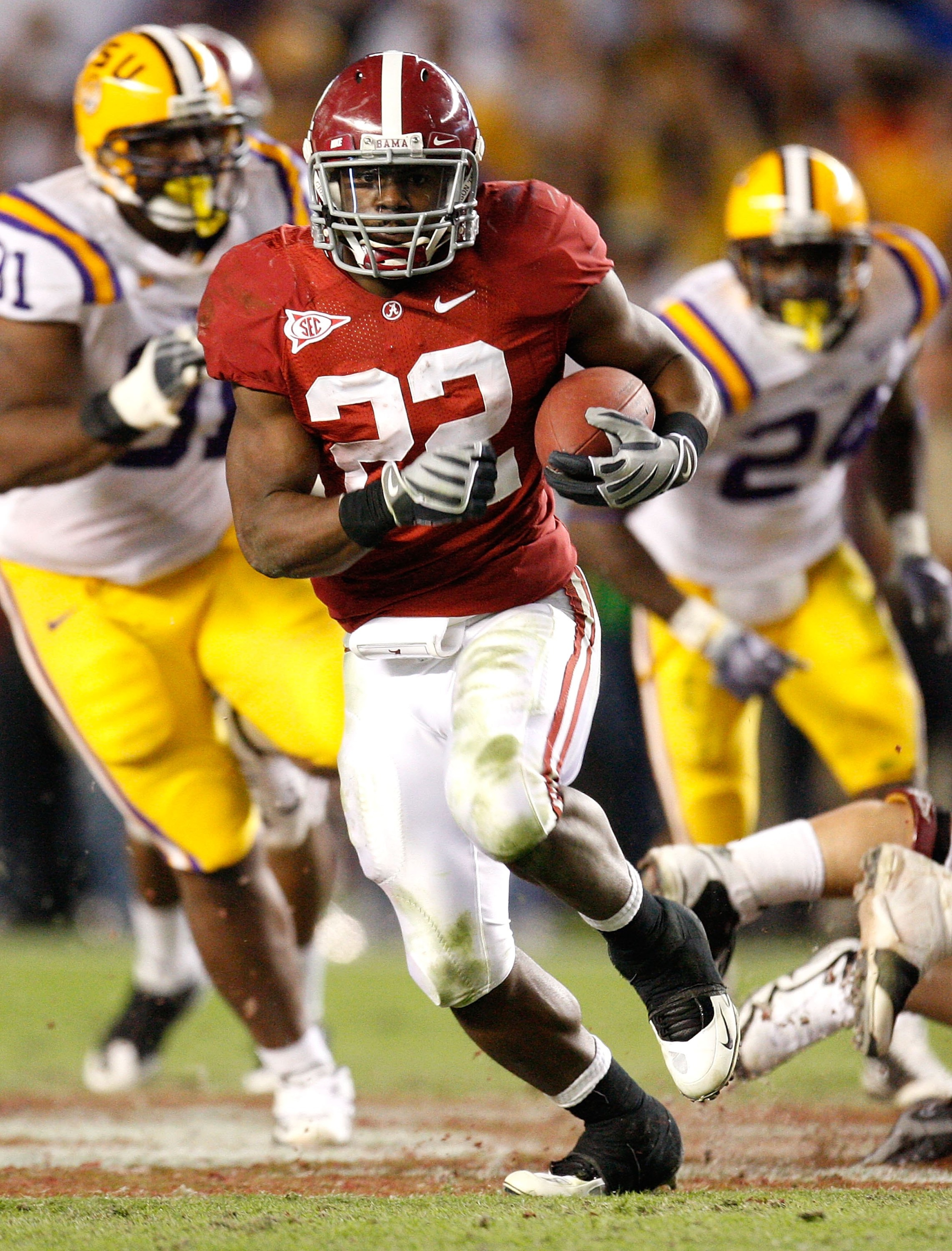 TUSCALOOSA, AL - NOVEMBER 07: Mark Ingram #22 of the Alabama Crimson Tide against the Louisiana State University Tigers at Bryant-Denny Stadium on November 7, 2009 in Tuscaloosa, Alabama. (Photo by Kevin C. Cox/Getty Images) TUSCALOOSA, AL - NOVEMBER 07: Mark Ingram #22 of the Alabama Crimson Tide against the Louisiana State University Tigers at Bryant-Denny Stadium on November 7, 2009 in Tuscaloosa, Alabama. (Photo by Kevin C. Cox/Getty Images)