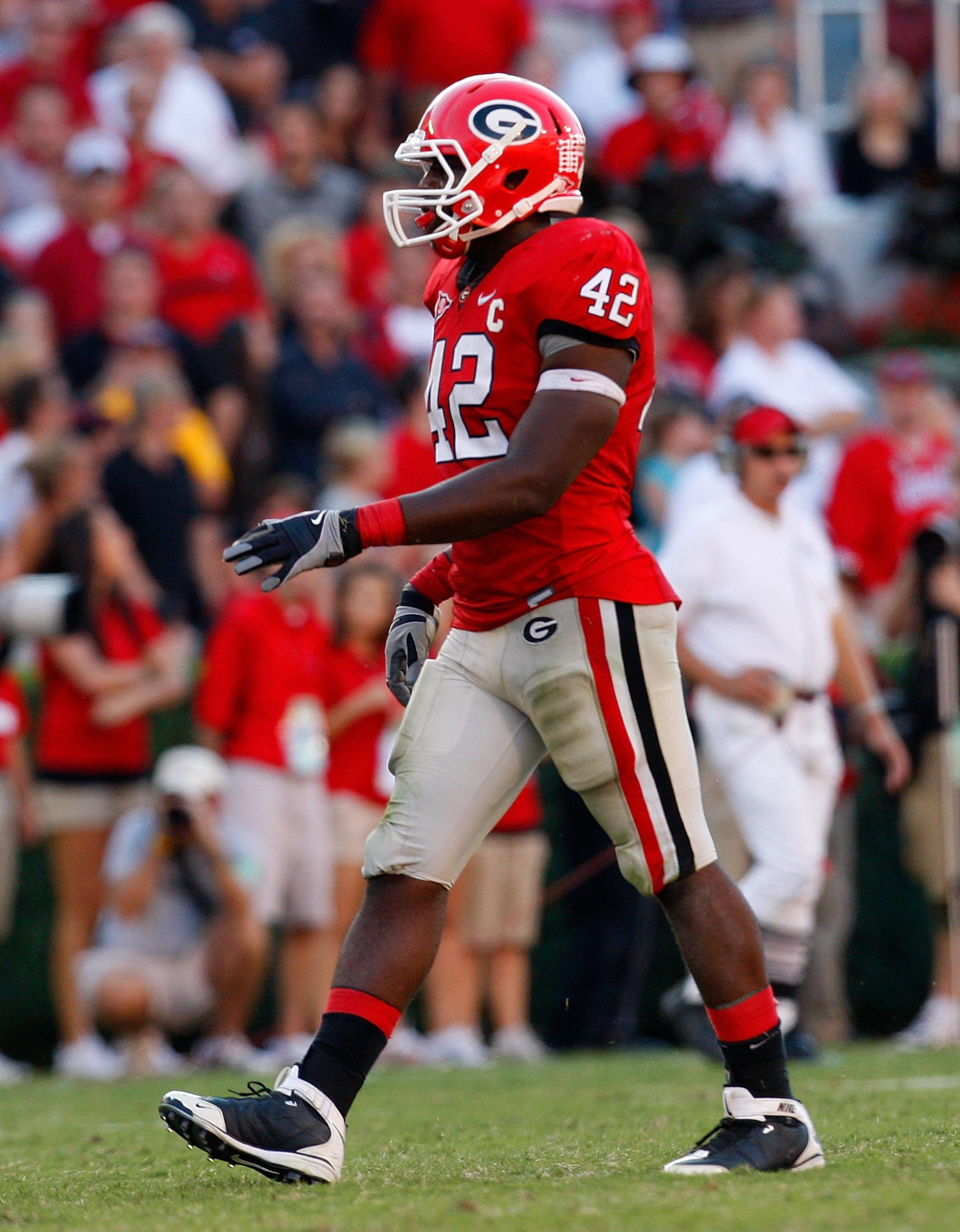 ATHENS, GA - OCTOBER 03: Justin Houston #42 of the Georgia Bulldogs against the Louisiana State University Tigers at Sanford Stadium on October 3, 2009 in Athens, Georgia. (Photo by Kevin C. Cox/Getty Images) ATHENS, GA - OCTOBER 03: Justin Houston #42 of the Georgia Bulldogs against the Louisiana State University Tigers at Sanford Stadium on October 3, 2009 in Athens, Georgia. (Photo by Kevin C. Cox/Getty Images)