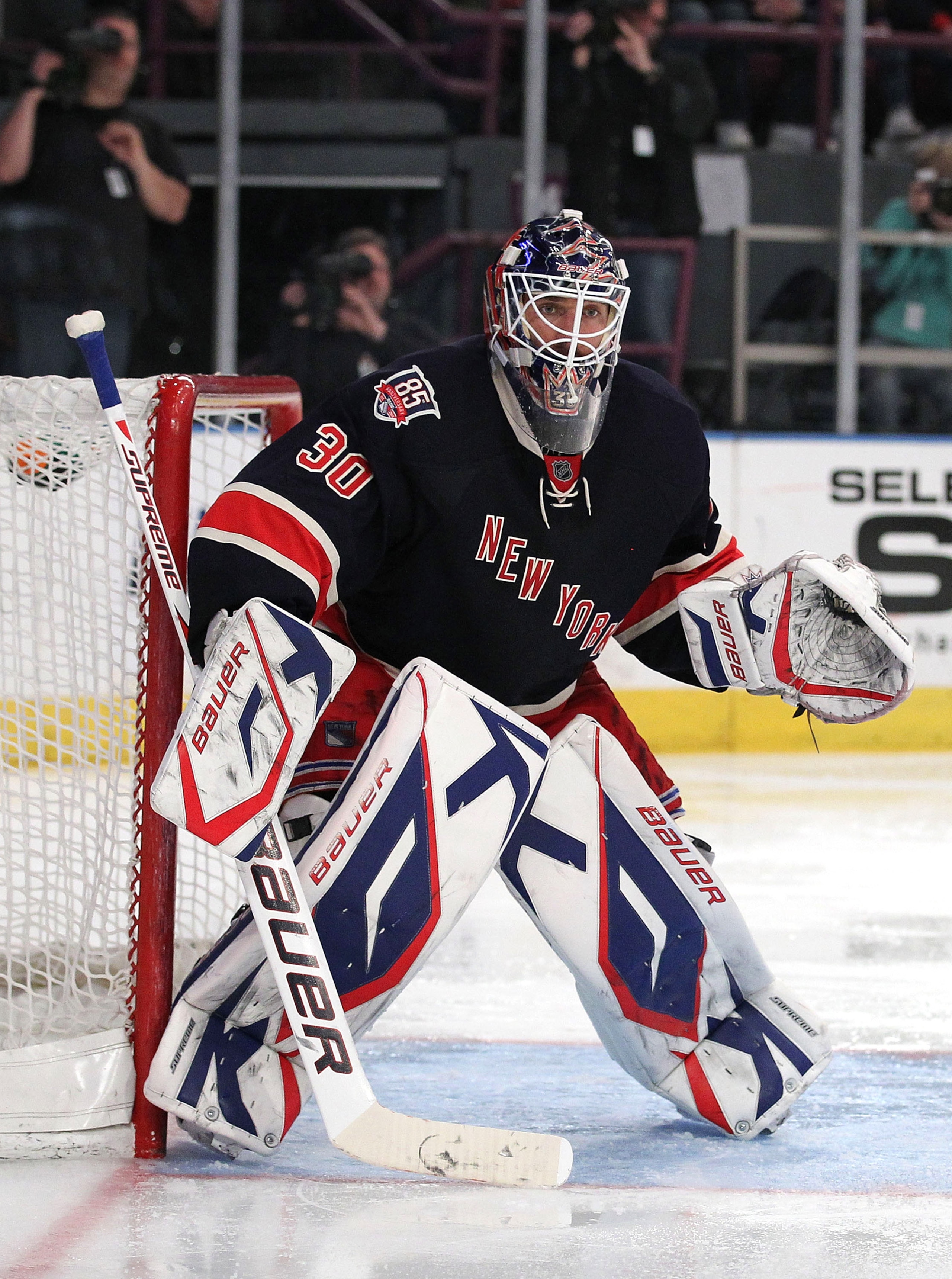 NEW YORK - MARCH 18:  Henrik Lundqvist #30 of the New York Rangers guards the net against the Montreal Canadiens during their game on March 18, 2011 at Madison Square Garden in New York City, New York.  (Photo by Al Bello/Getty Images)