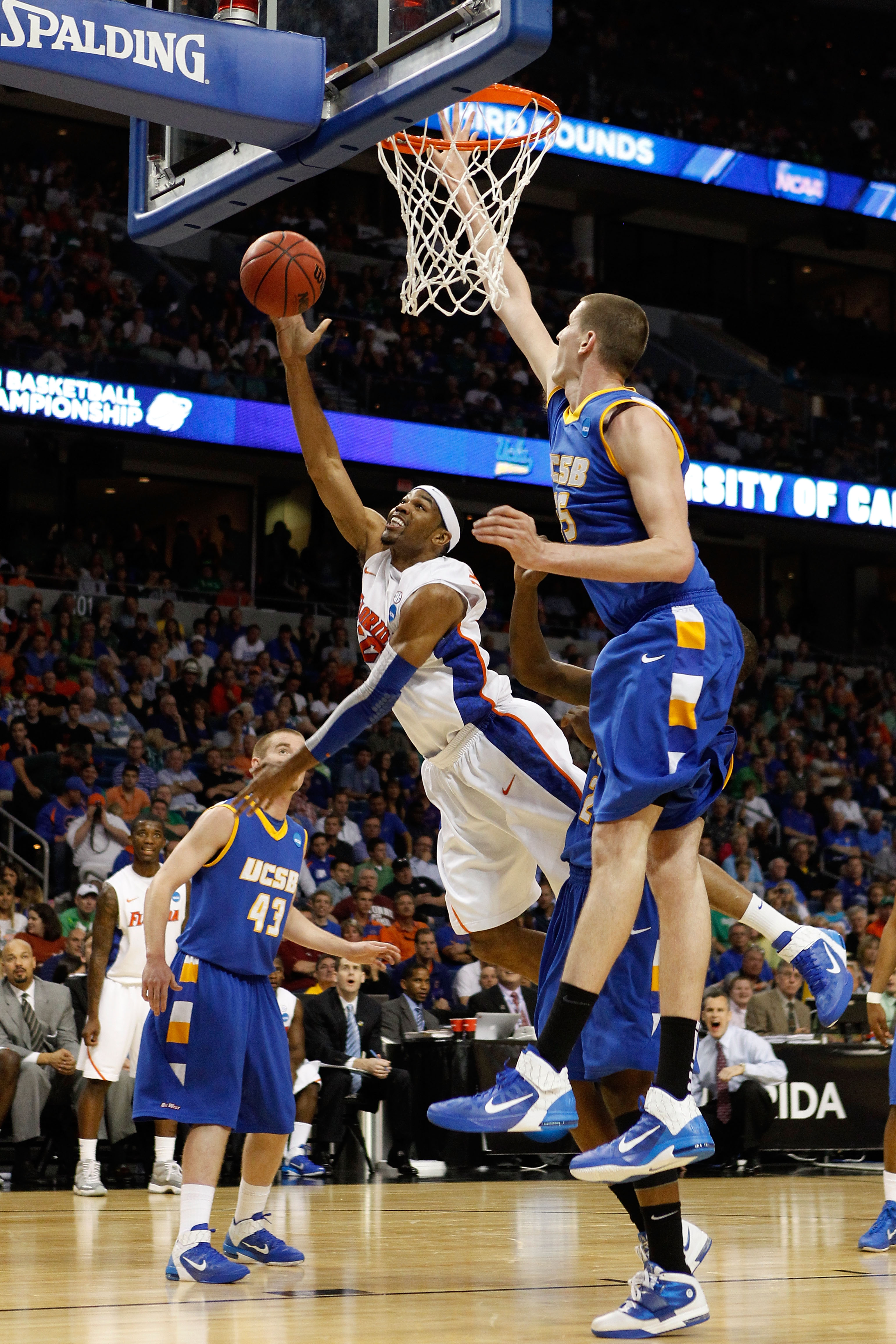 NCAA Basketball: Division I Championship-UCSB vs Florida