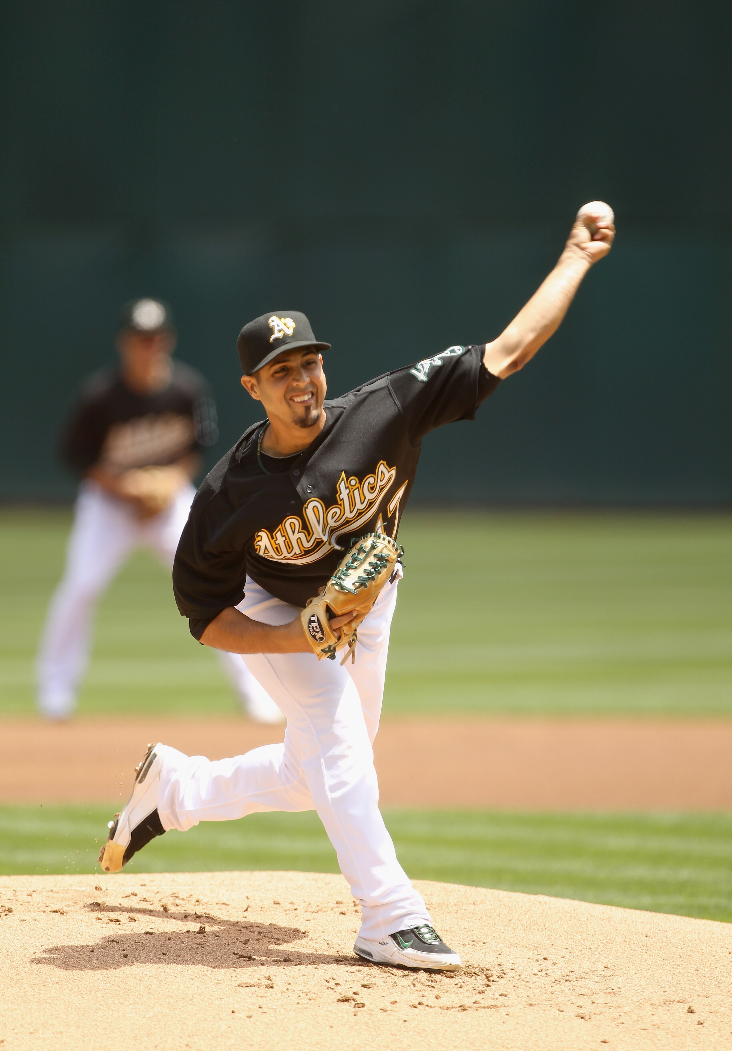 OAKLAND, CA - JULY 21:  Gio Gonzalez #47 of the Oakland Athletics pitches against the Boston Red Sox at the Oakland-Alameda County Coliseum on July 21, 2010 in Oakland, California.  (Photo by Ezra Shaw/Getty Images)
