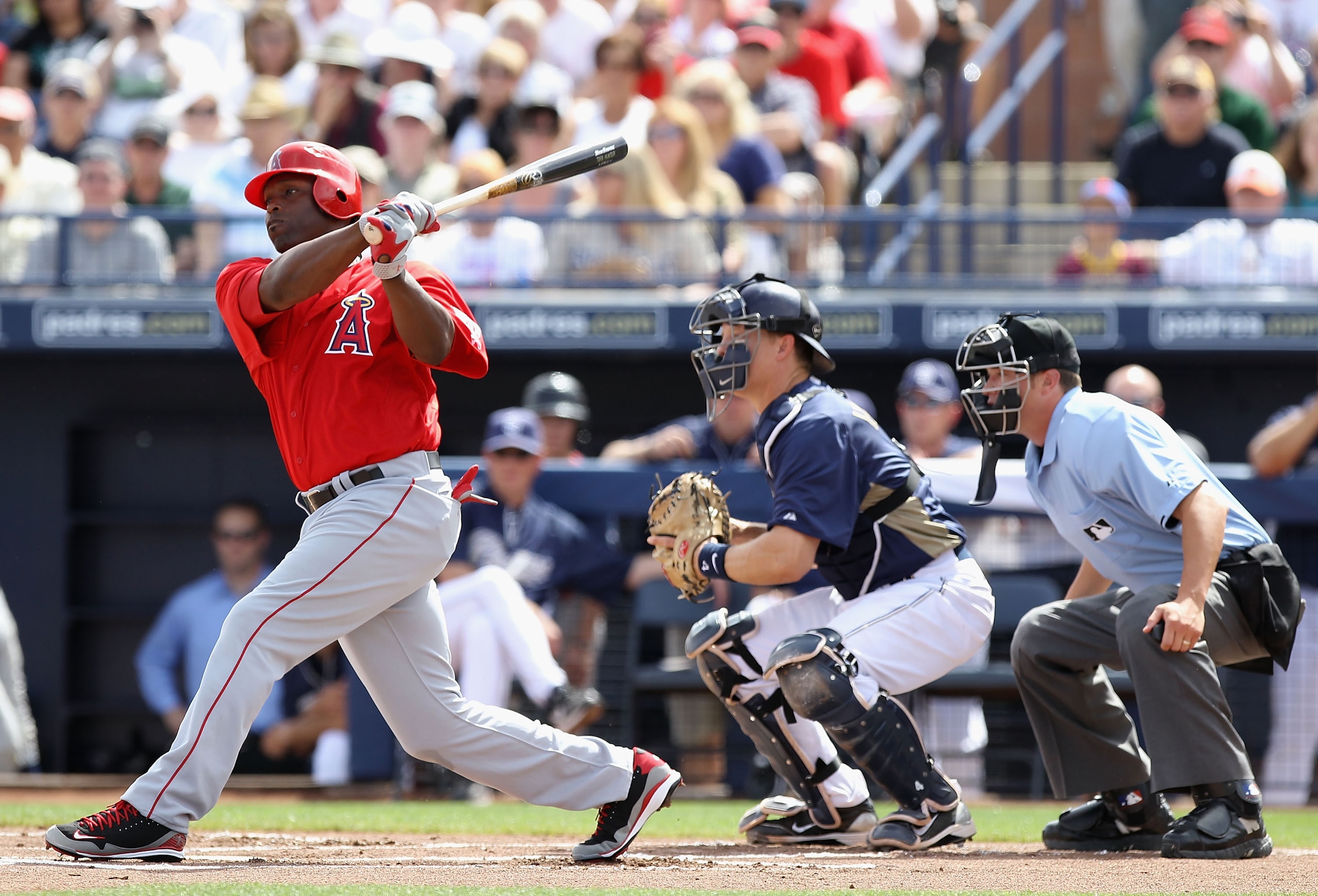 PEORIA, AZ - MARCH 15:  Torii Hunter #48 of the Los Angeles Angels of Anaheim bats against the San Diego Padres during the spring training game at Peoria Stadium on March 15, 2011 in Peoria, Arizona.  (Photo by Christian Petersen/Getty Images)