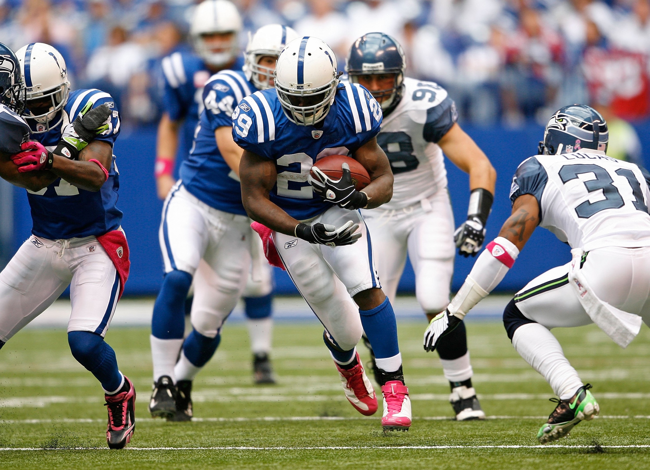 INDIANAPOLIS - OCTOBER 04:  Joseph Addai #29 of the Indianapolis Colts runs with the ball during the NFL game against the Seattle Seahawks at Lucas Oil Stadium on October 4, 2009 in Indianapolis, Indiana. The Colts won 34-17.  (Photo by Andy Lyons/Getty I