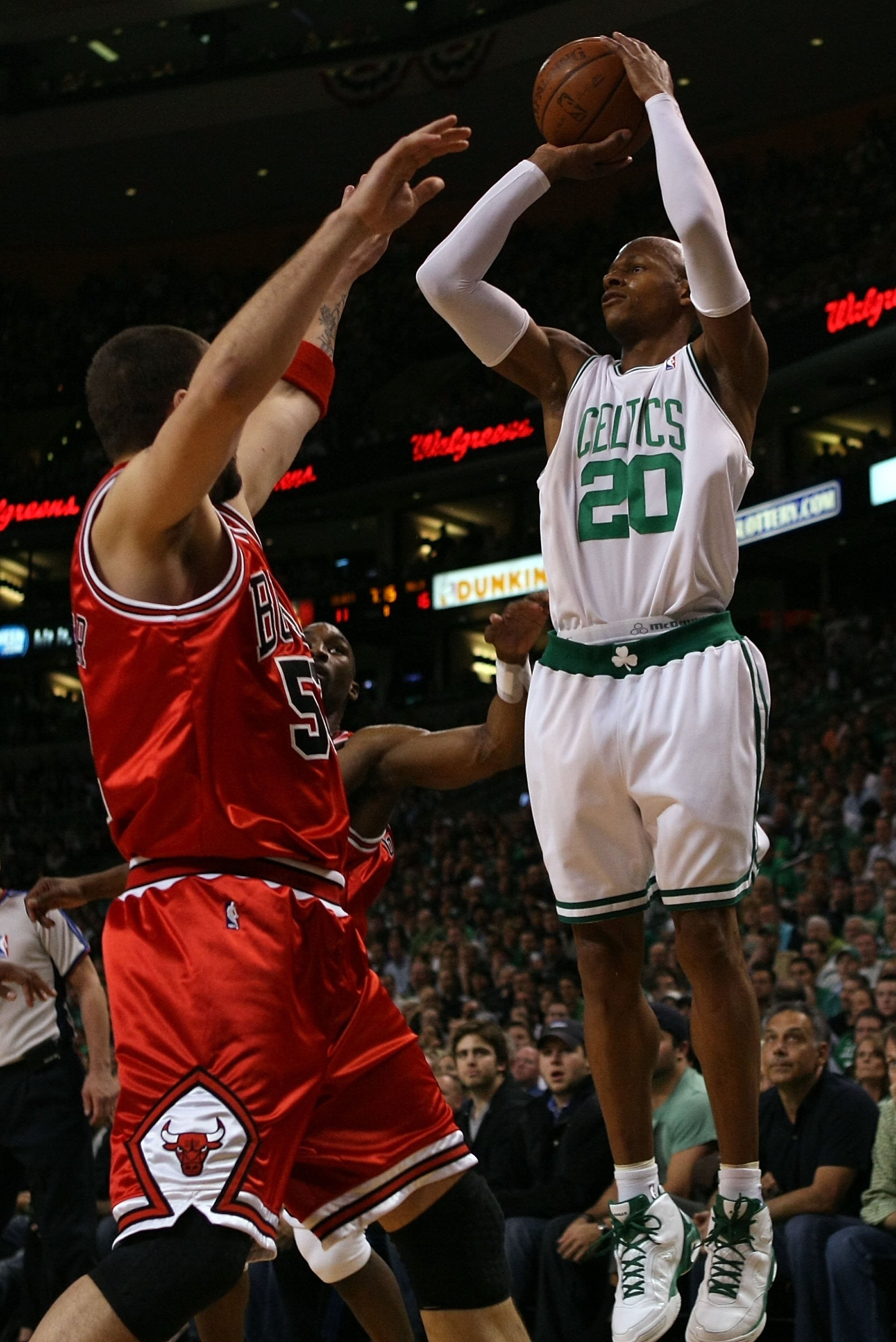 Boston Celtics or Chicago Bulls Who Wins the Eastern Conference