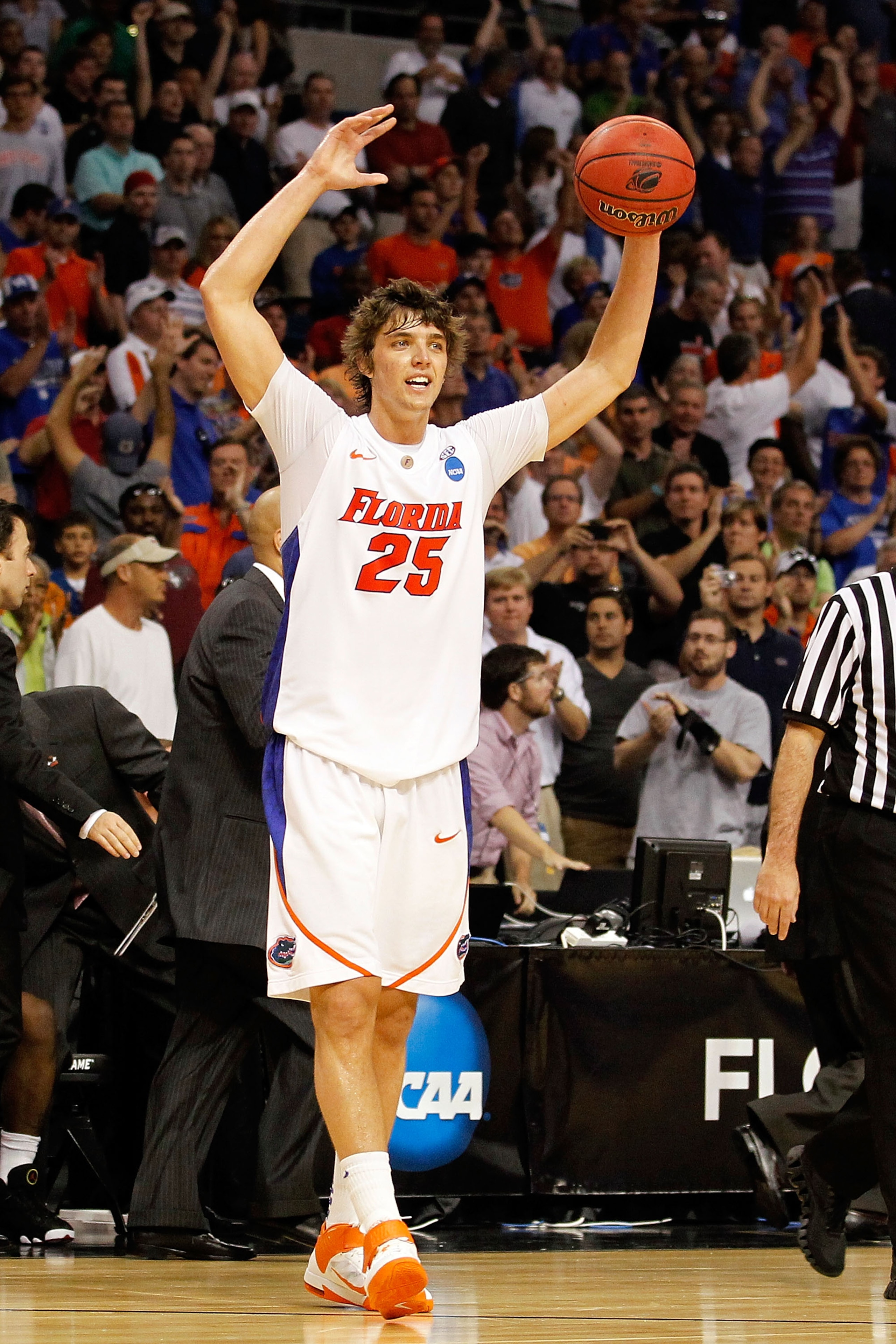 TAMPA, FL - MARCH 19:  Chandler Parsons #25 of the Florida Gators celebrates after FLordia won 73-65 against the UCLA Bruins during the third round of the 2011 NCAA men's basketball tournament at St. Pete Times Forum on March 19, 2011 in Tampa, Florida.