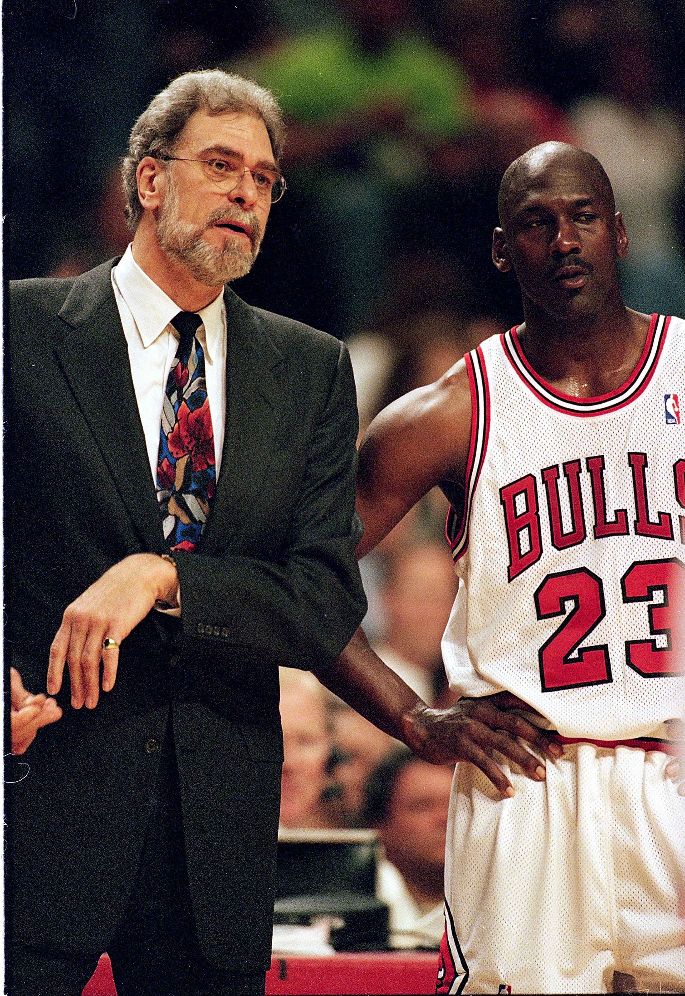 10 Reasons Phil Jackson is Right: Kobe Bryant is Not Michael Jordan, Nobody Is ...2200 x 3200