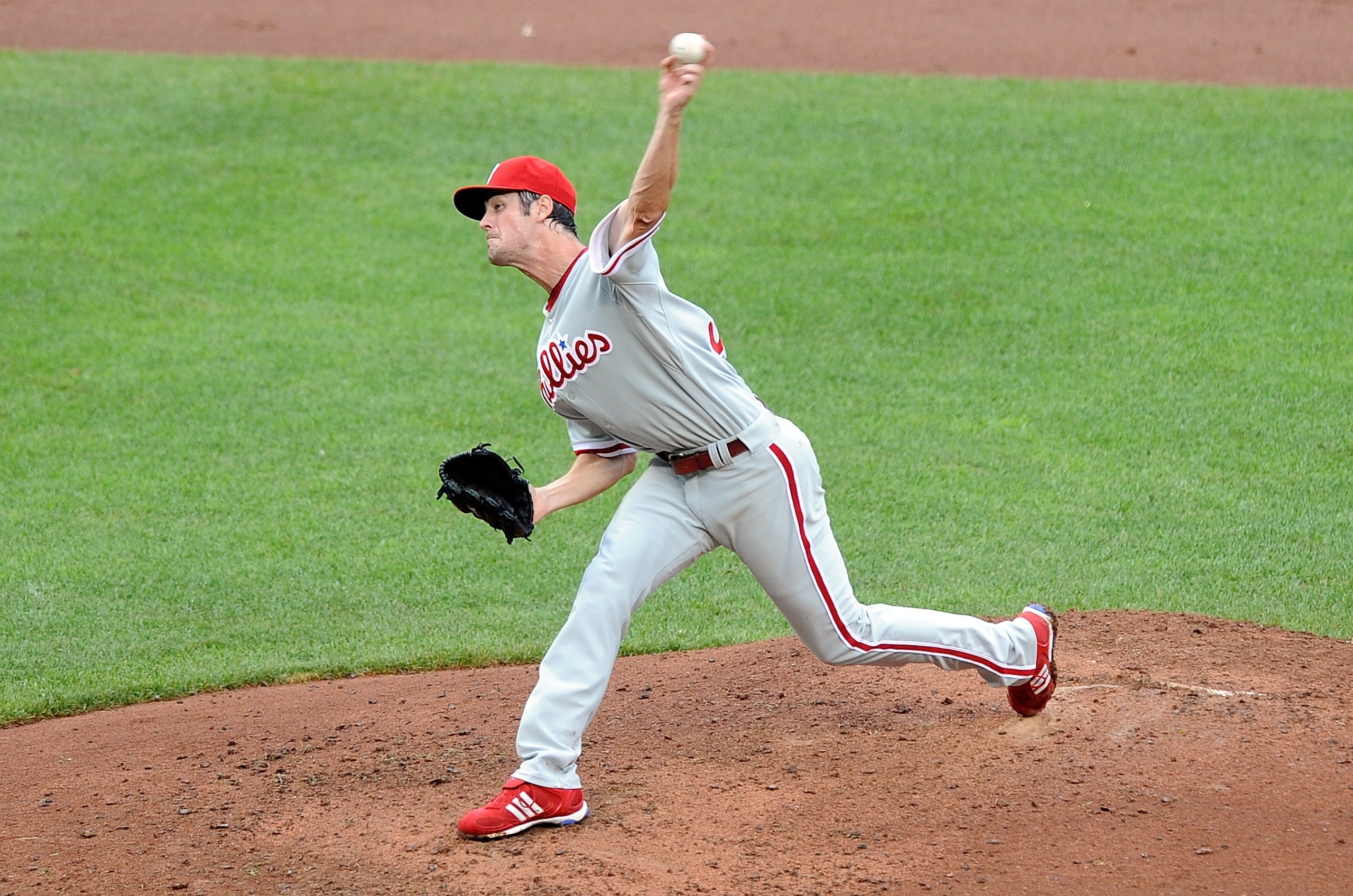 WASHINGTON - AUGUST 01: Cole Hammels #35 of the Philadelphia Phillies pitches against the Washington Nationals at Nationals Park on August 1, 2010 in Washington, DC. (Photo by Greg Fiume/Getty Images) WASHINGTON - AUGUST 01: Cole Hammels #35 of the Philadelphia Phillies pitches against the Washington Nationals at Nationals Park on August 1, 2010 in Washington, DC. (Photo by Greg Fiume/Getty Images)