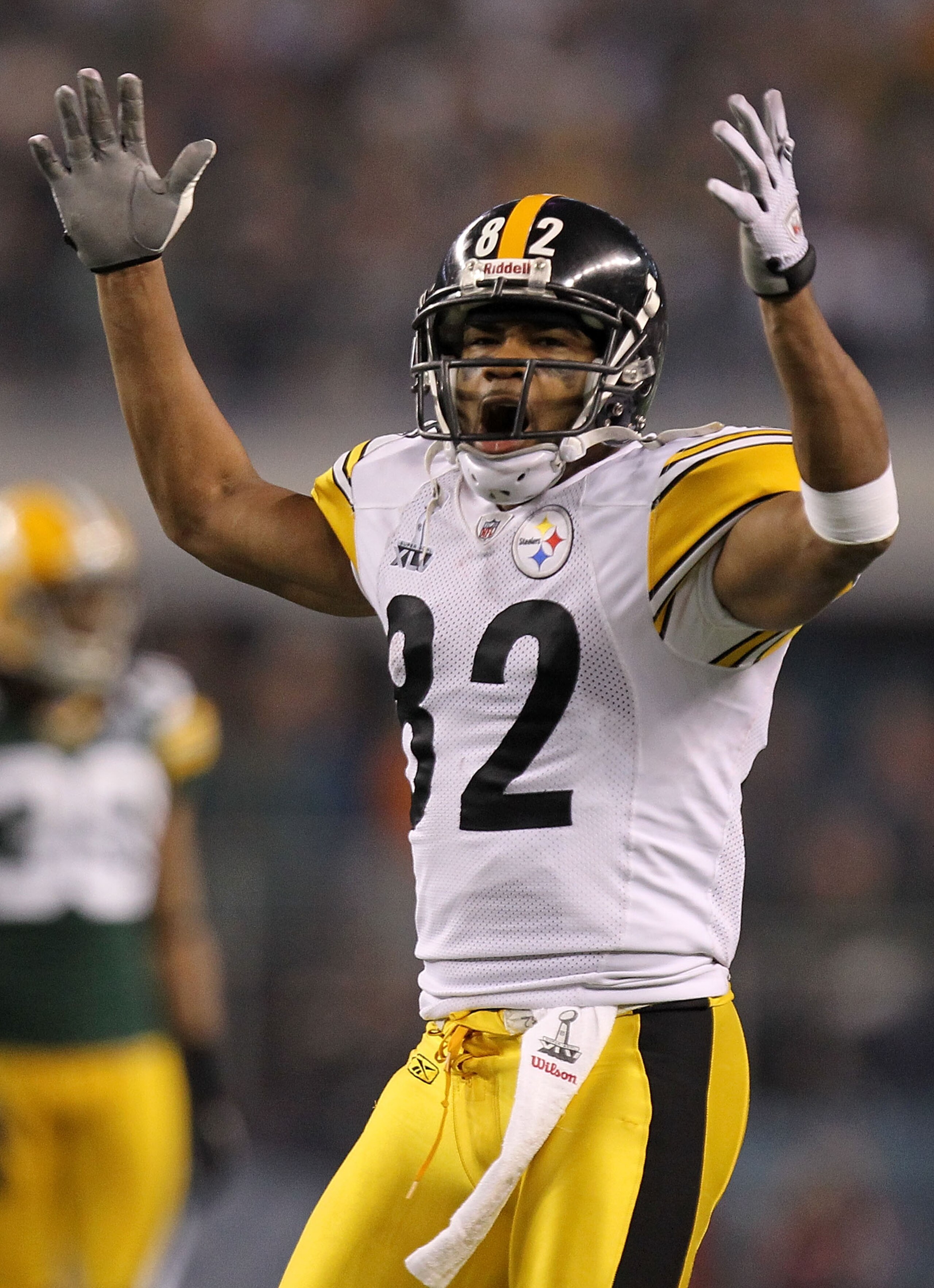ARLINGTON, TX - FEBRUARY 06:  Antwaan Randle El #82 of the Pittsburgh Steelers reacts during against the Green Bay Packers during the third quarter of Super Bowl XLV at Cowboys Stadium on February 6, 2011 in Arlington, Texas.  (Photo by Ronald Martinez/Ge