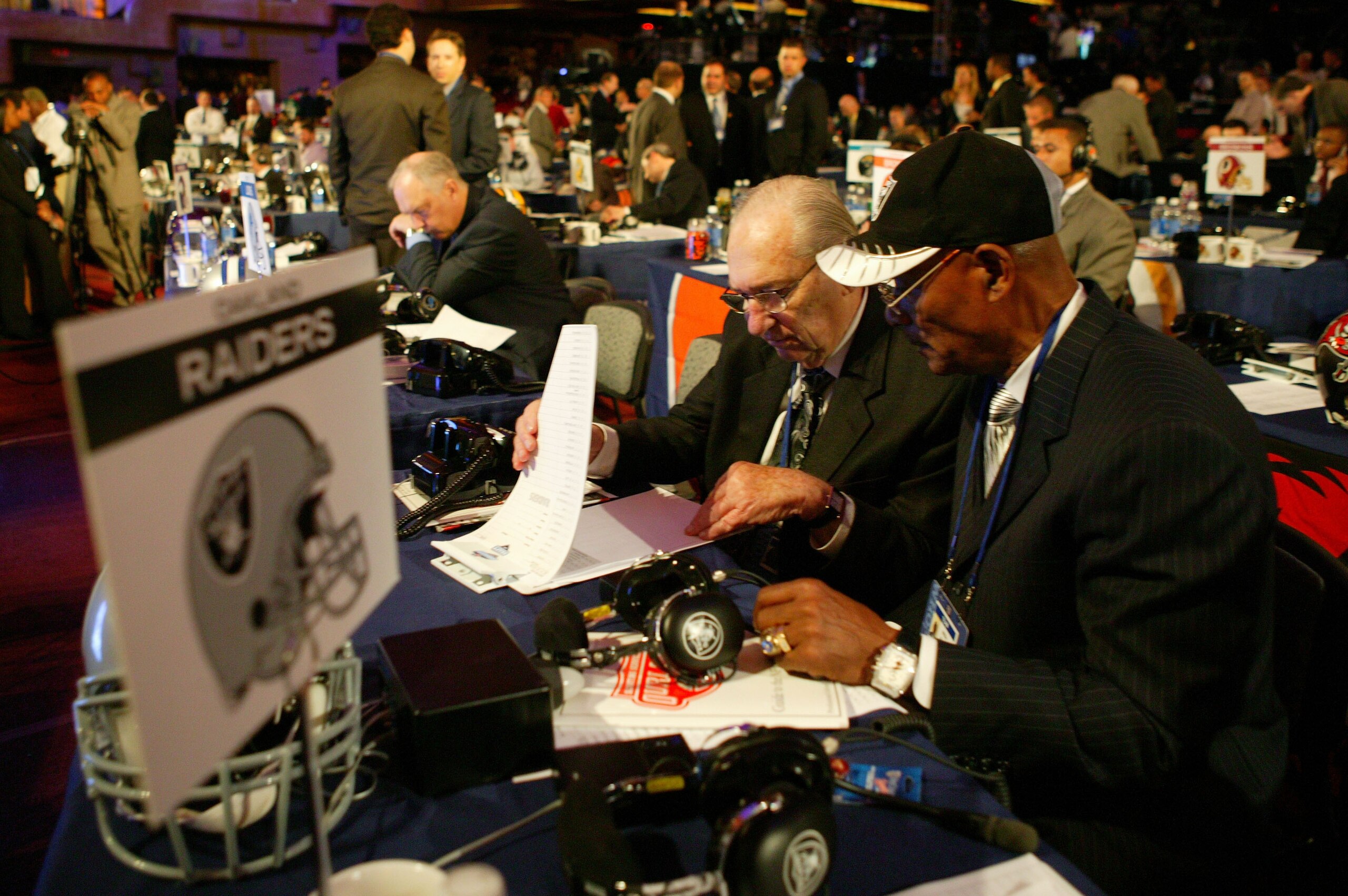 NEW YORK - APRIL 28:  Representatives of the Oakland Raiders wait for the start of the 2007 NFL Draft on April 28, 2007 at Radio City Music Hall in New York City.  (Photo by Chris McGrath/Getty Images)