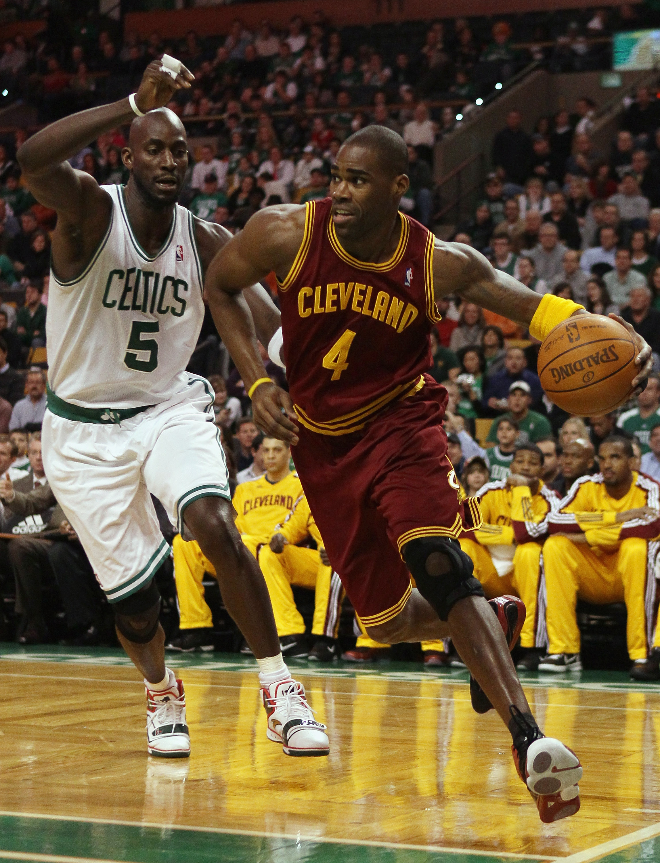 BOSTON, MA - JANUARY 25:  Antawn Jamison #4 of the Cleveland Cavaliers drives to the basket as  Kevin Garnett #5 of the Boston Celtics defends on January 25, 2011 at the TD Garden in Boston, Massachusetts.   NOTE TO USER: User expressly acknowledges and a