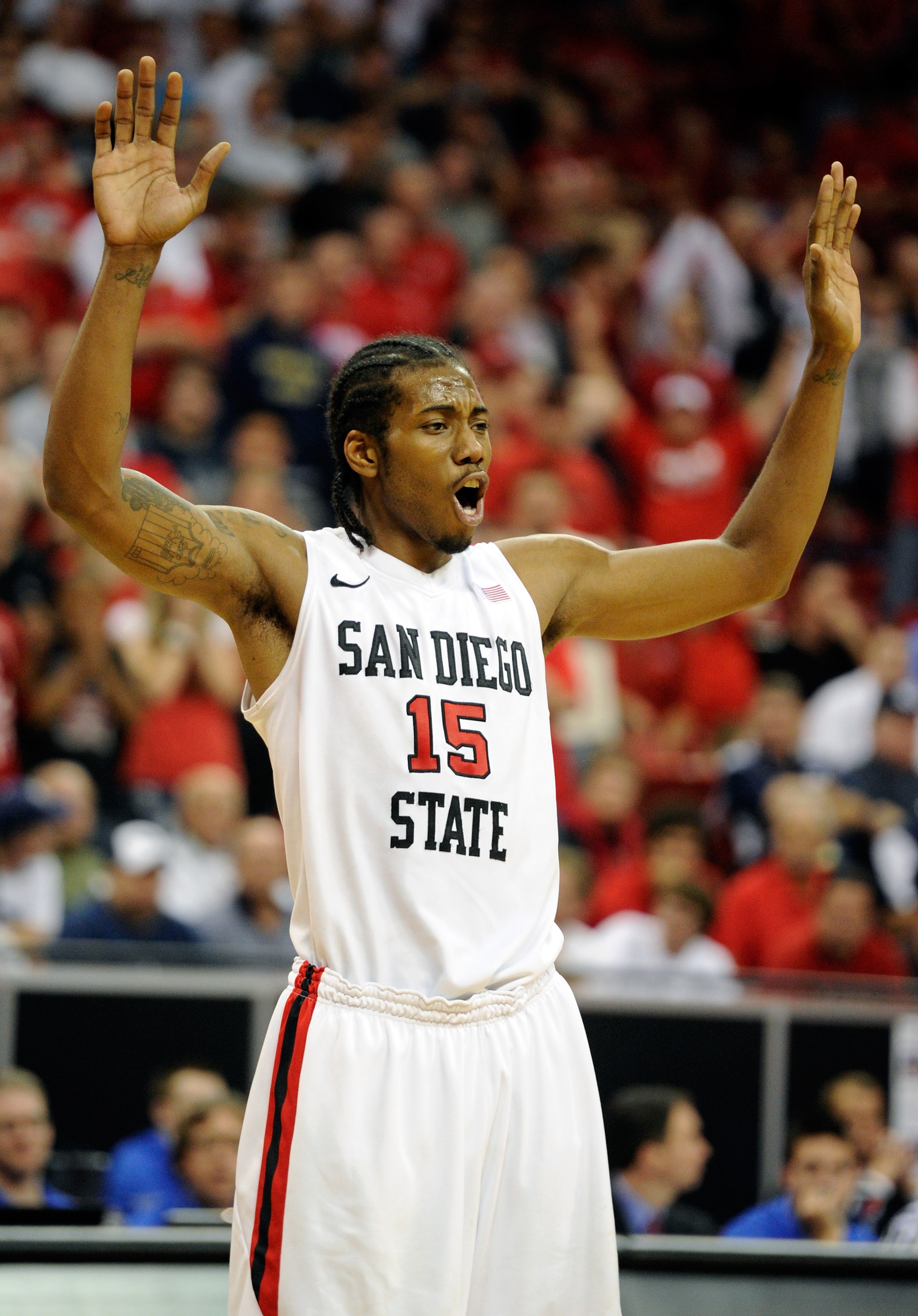 LAS VEGAS, NV - MARCH 11: Kawhi Leonard #15 of the San Diego State Aztecs waits for a UNLV Rebels player to shoot a free throw during a semifinal game of the Conoco Mountain West Conference Basketball tournament at the Thomas & Mack Center March 11, 2011 LAS VEGAS, NV - MARCH 11: Kawhi Leonard #15 of the San Diego State Aztecs waits for a UNLV Rebels player to shoot a free throw during a semifinal game of the Conoco Mountain West Conference Basketball tournament at the Thomas & Mack Center March 11, 2011