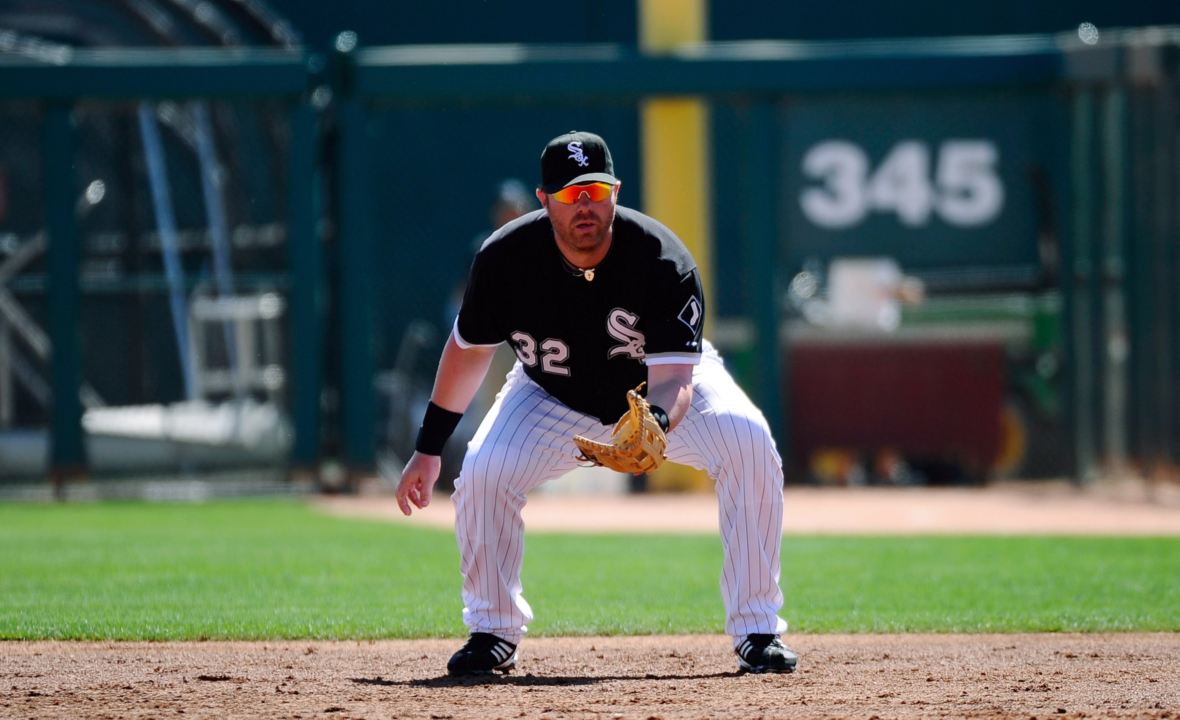 GLENDALE, AZ - MARCH 11:  Adam Dunn #32 of the Chicago White Sox during the spring training baseball game against Chicago Cubs at Camelback Ranch on March 11, 2011 in Glendale, Arizona.  (Photo by Kevork Djansezian/Getty Images)
