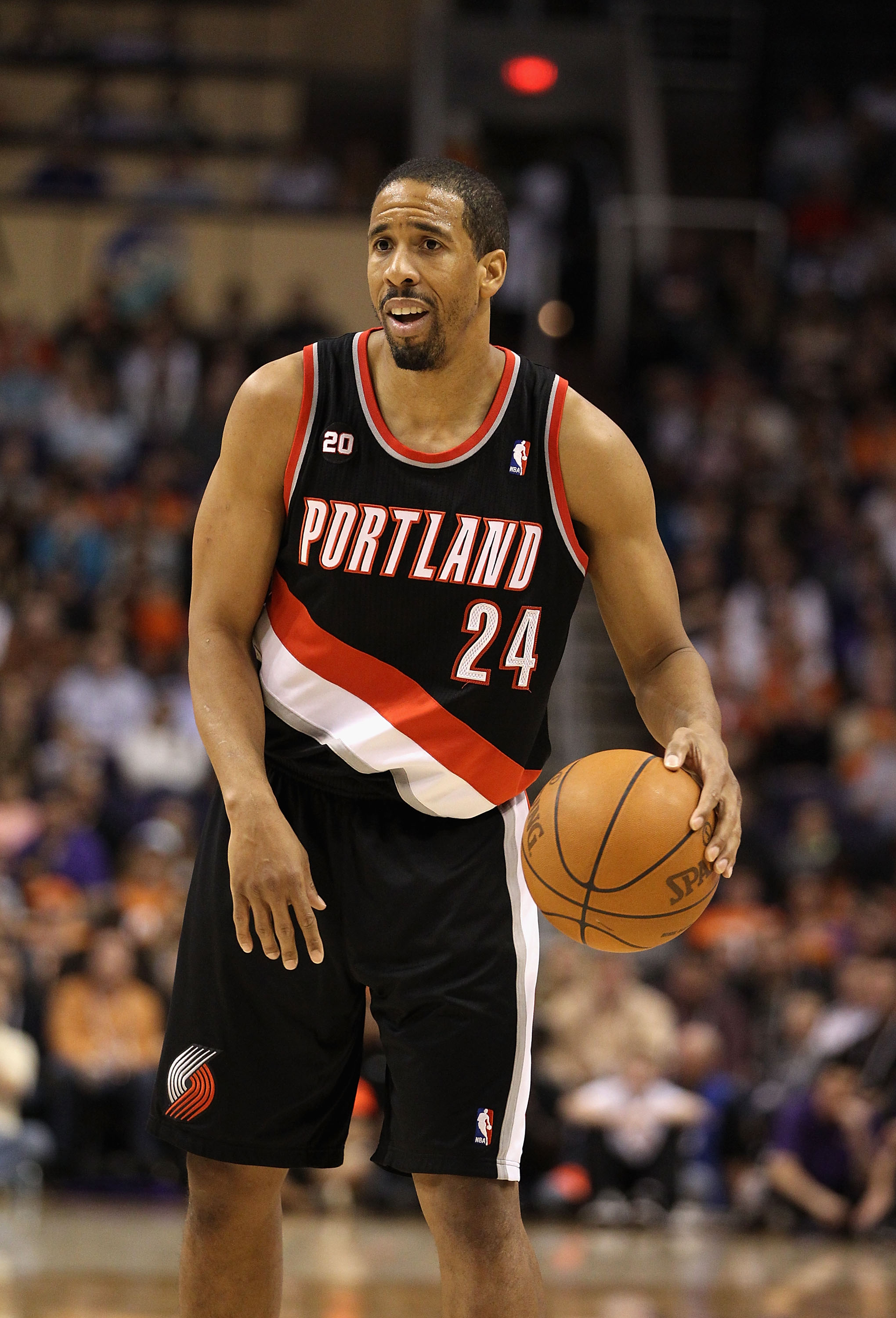 PHOENIX, AZ - JANUARY 14:  Andre Miller #24 of the Portland Trail Blazers in action during the NBA game against the Phoenix Suns at US Airways Center on January 14, 2011 in Phoenix, Arizona. The Suns defeated the Trail Blazers 115-111. NOTE TO USER: User
