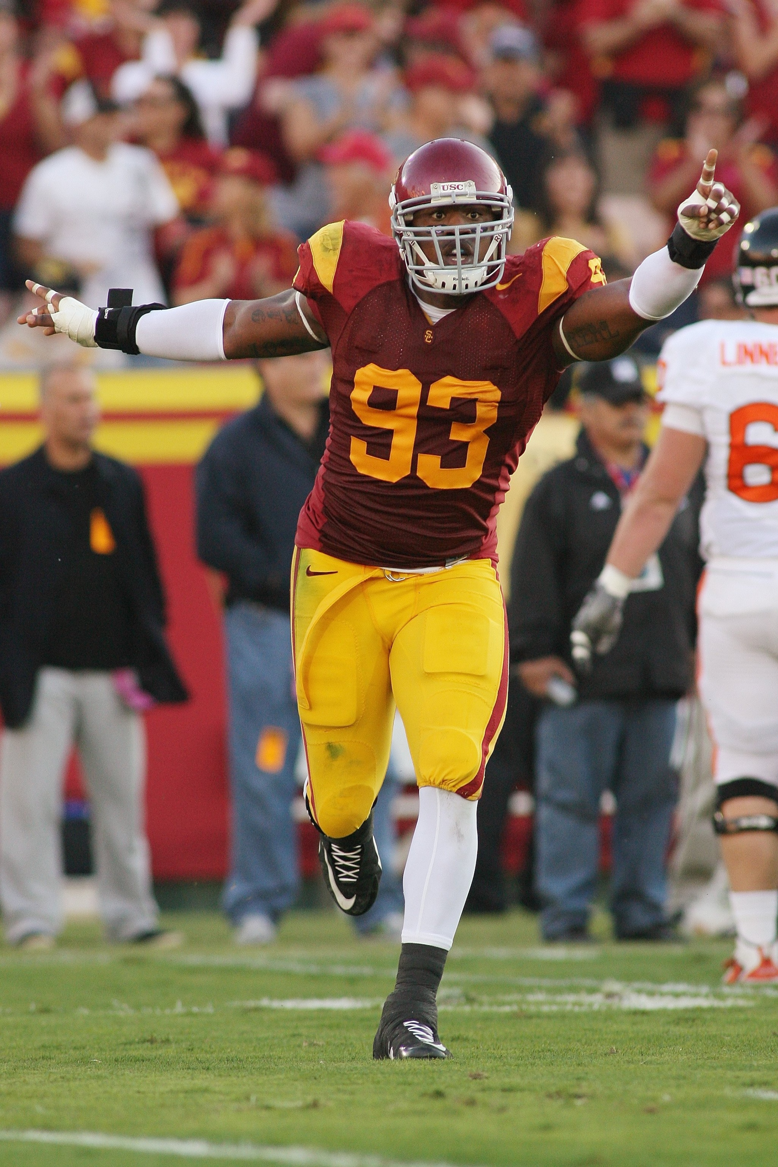LOS ANGELES, CA - OCTOBER 24: Everson Griffen #93 of the USC Trojans celebrates a fumble recovery against the Oregon State Beavers on October 24, 2009 at the Los Angeles Coliseum in Los Angeles, California. USC won 42-36. (Photo by Jeff Golden/Getty Im LOS ANGELES, CA - OCTOBER 24: Everson Griffen #93 of the USC Trojans celebrates a fumble recovery against the Oregon State Beavers on October 24, 2009 at the Los Angeles Coliseum in Los Angeles, California. USC won 42-36. (Photo by Jeff Golden/Getty Im